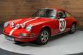 Porsche 911 Coupe Rood - thumbnail 16