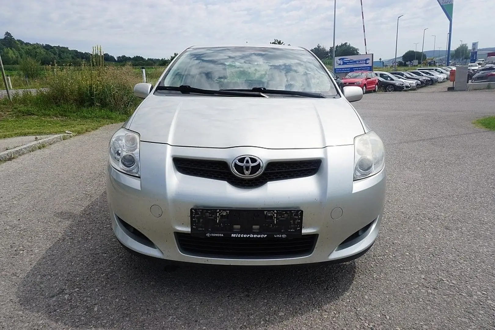 Toyota Auris 1,4 VVT-i Blue Grau - 1