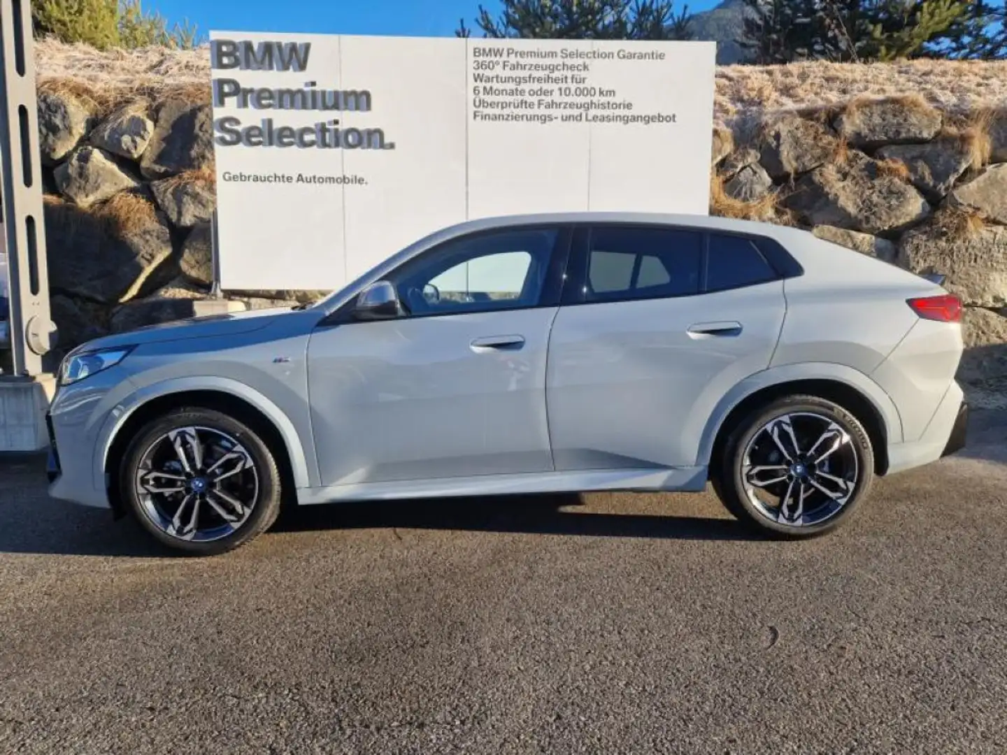 BMW iX2 xDrive30 Gris - 2