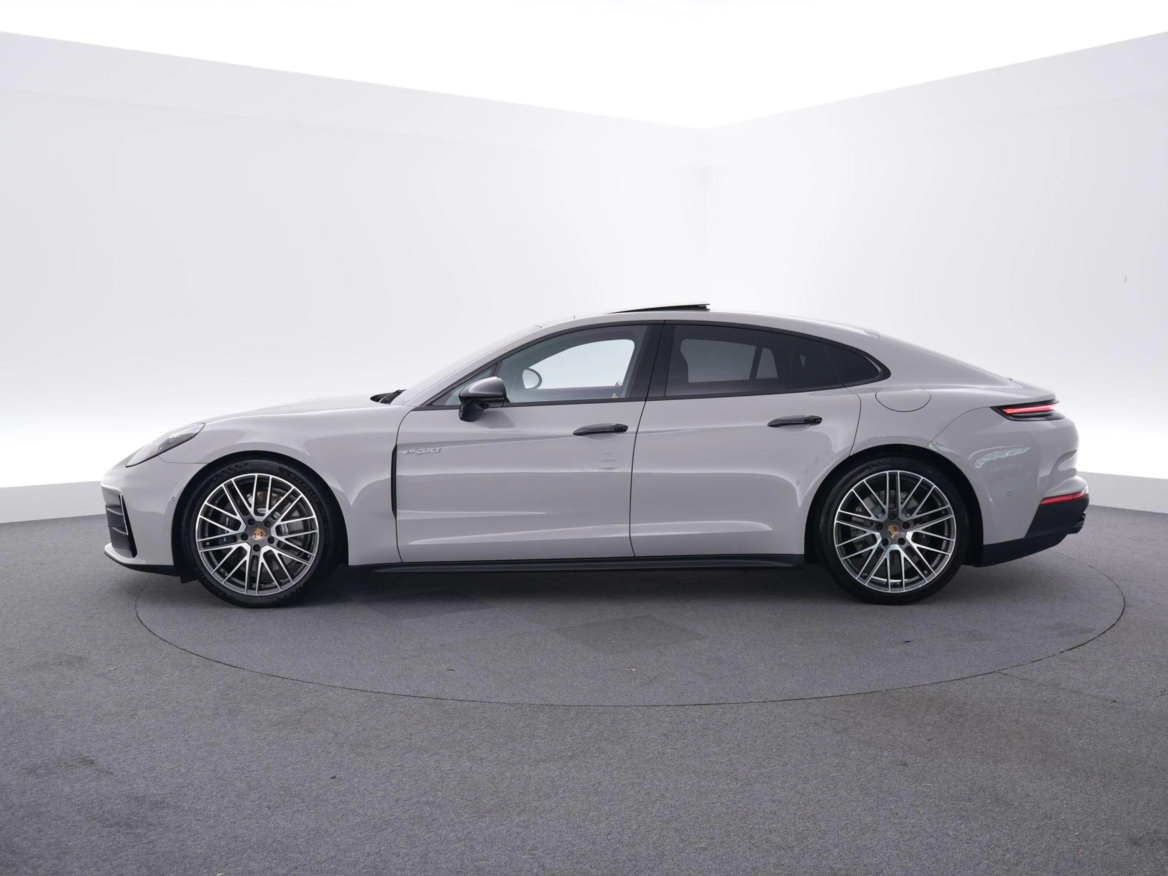 Porsche Panamera 2.9 4 E-Hybrid — photo 2
