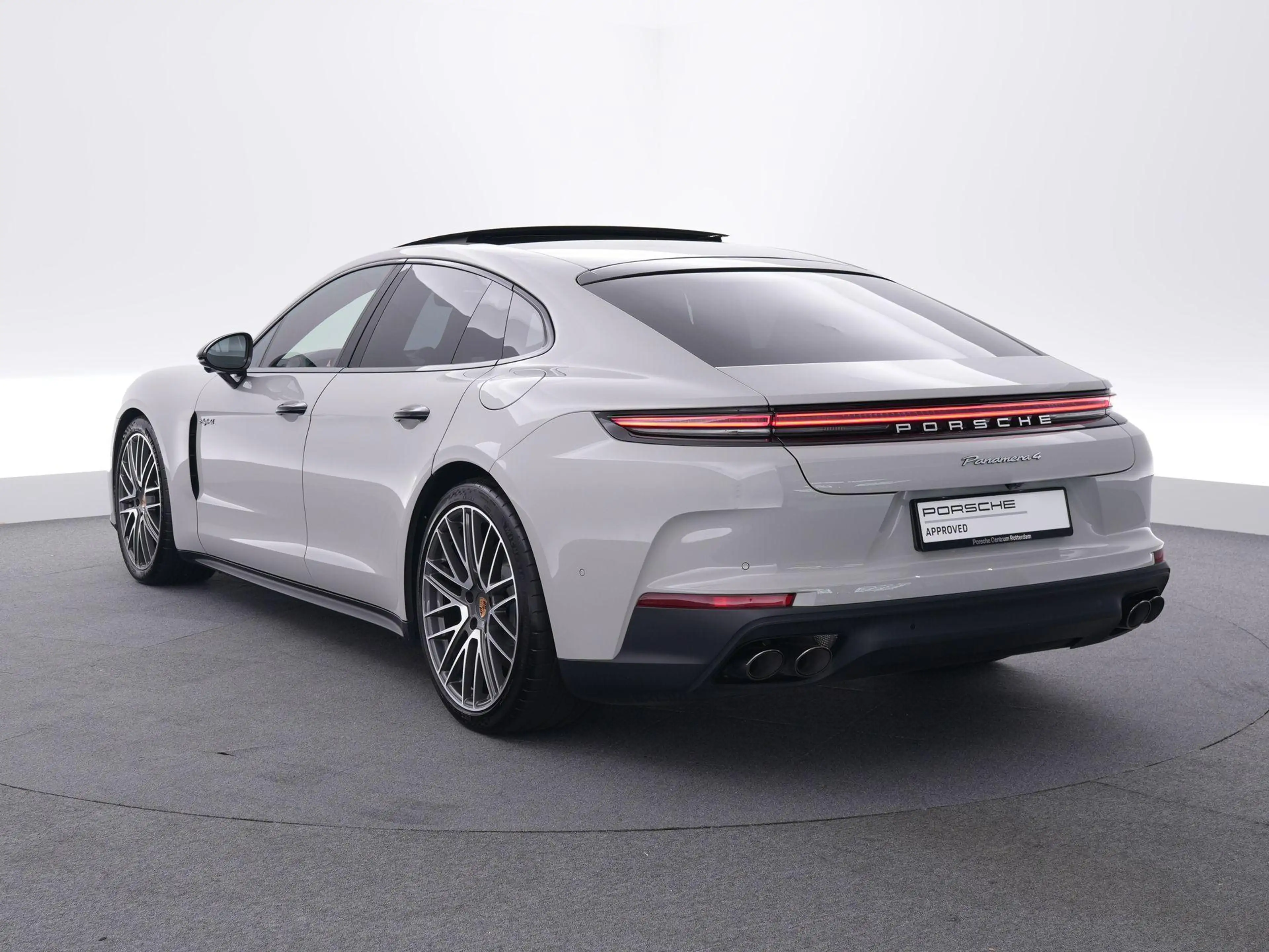 Porsche Panamera 2.9 4 E-Hybrid — photo 3