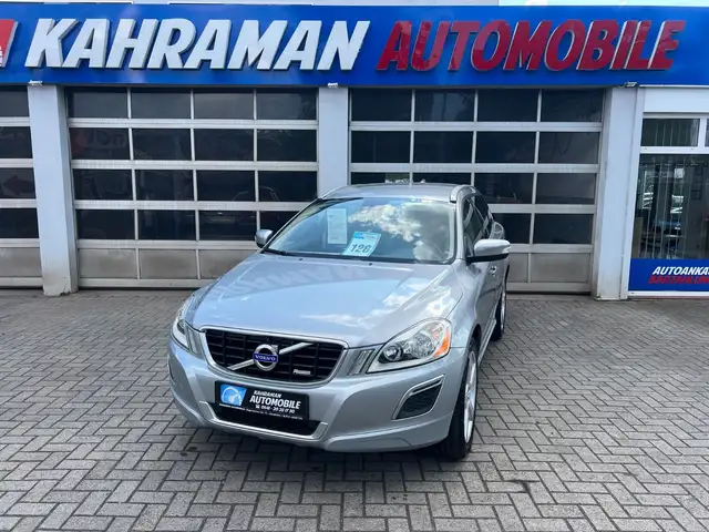 Volvo XC60 XC60 R-Design 2WD