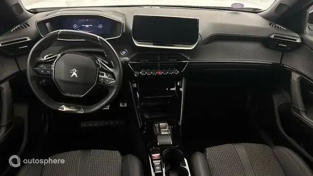 Peugeot 2008 view 11