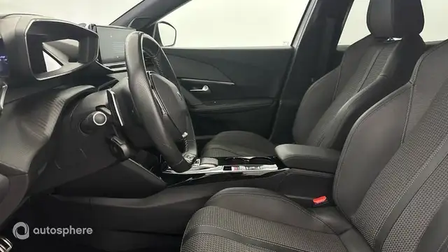Peugeot 2008 view 12