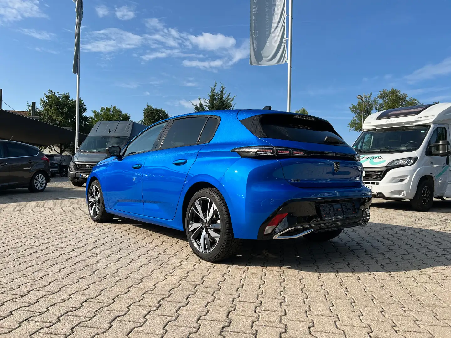 Peugeot 308 1.2 PureTech 130 Allure *LED Navi Leder DAB* Azul - 2