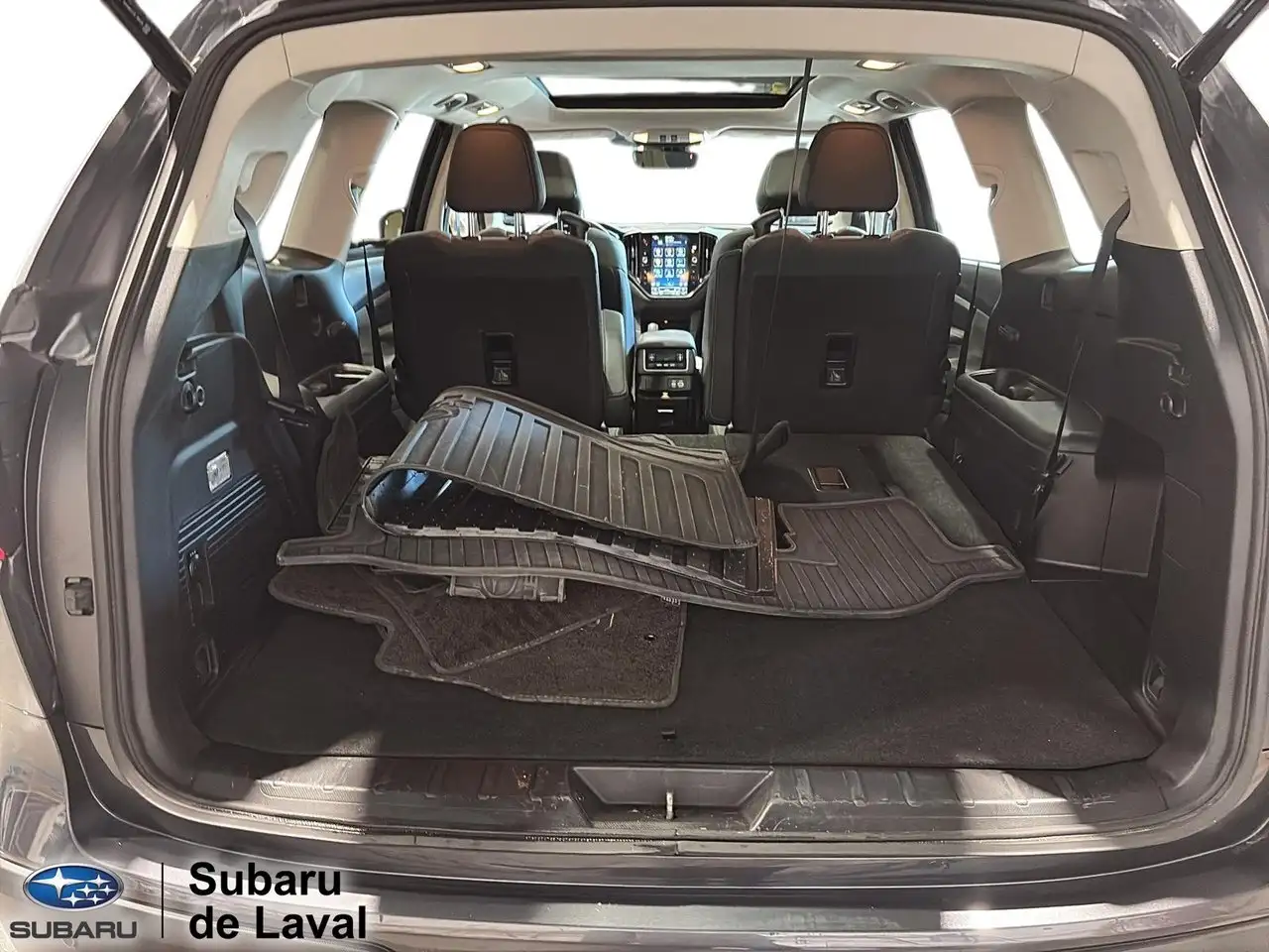 Subaru Ascent снимка Subaru Ascent