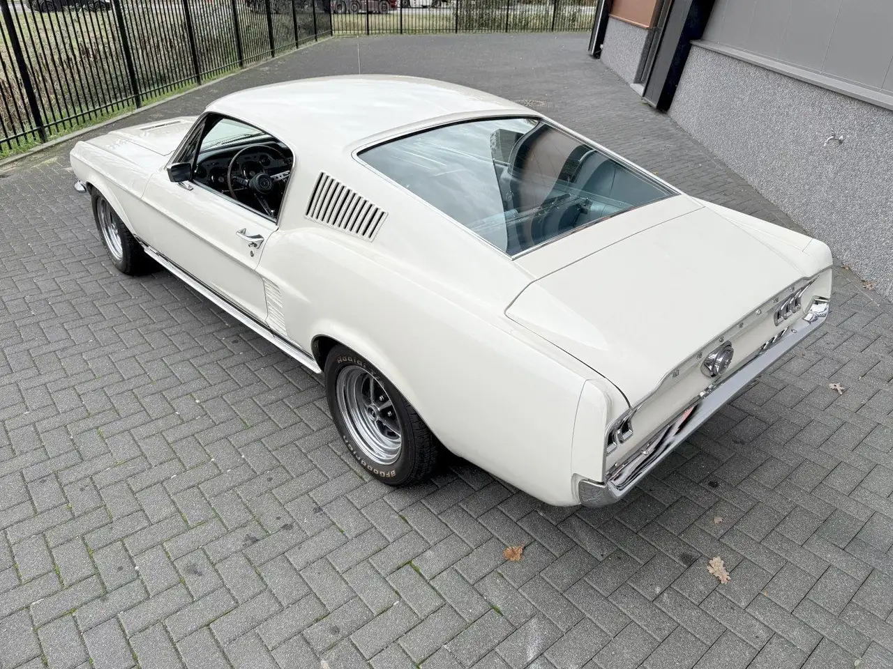 Ford Mustang Fastback, foto 9