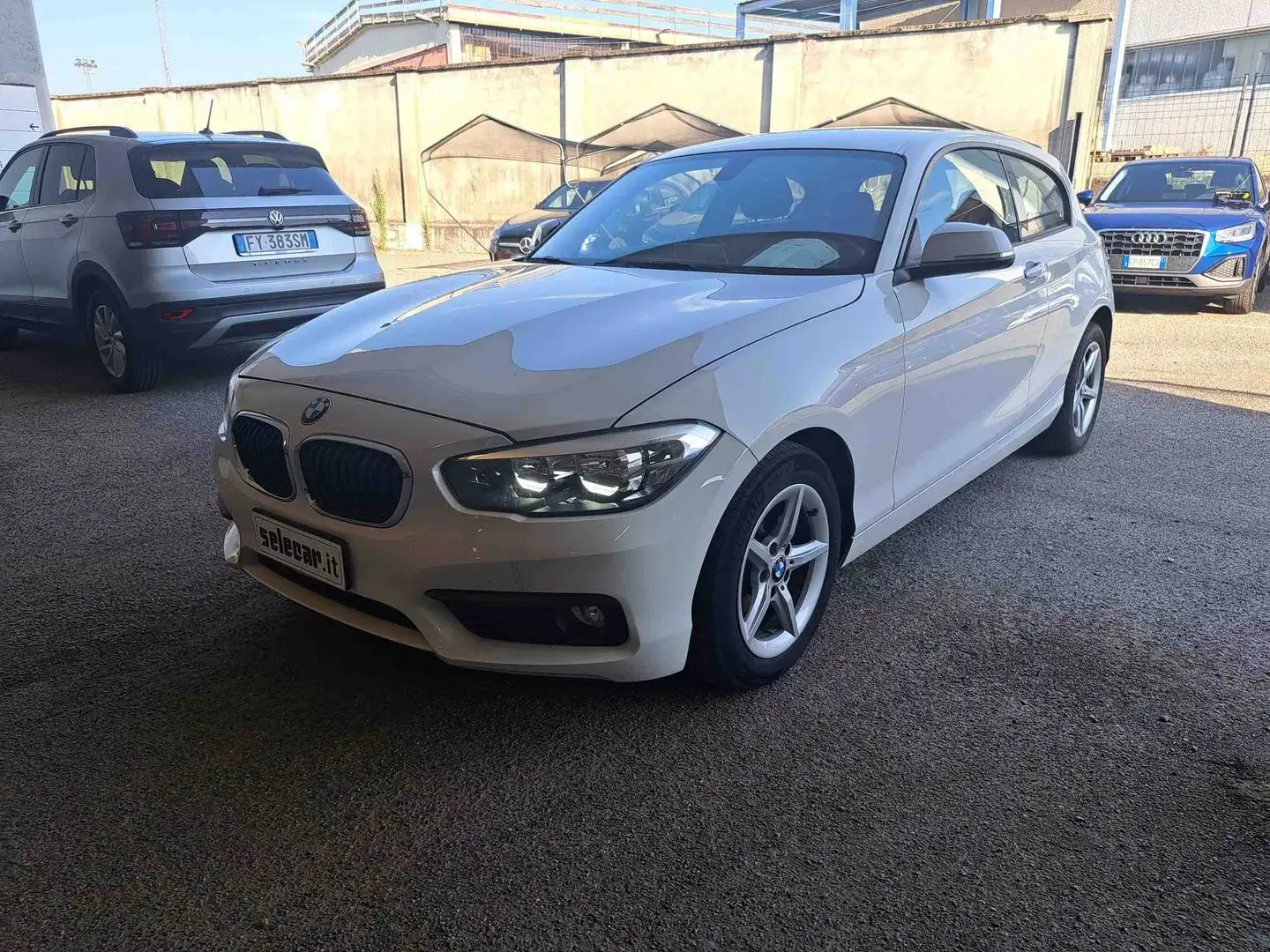 BMW 116 116i Advantage 3p Bianco - 1