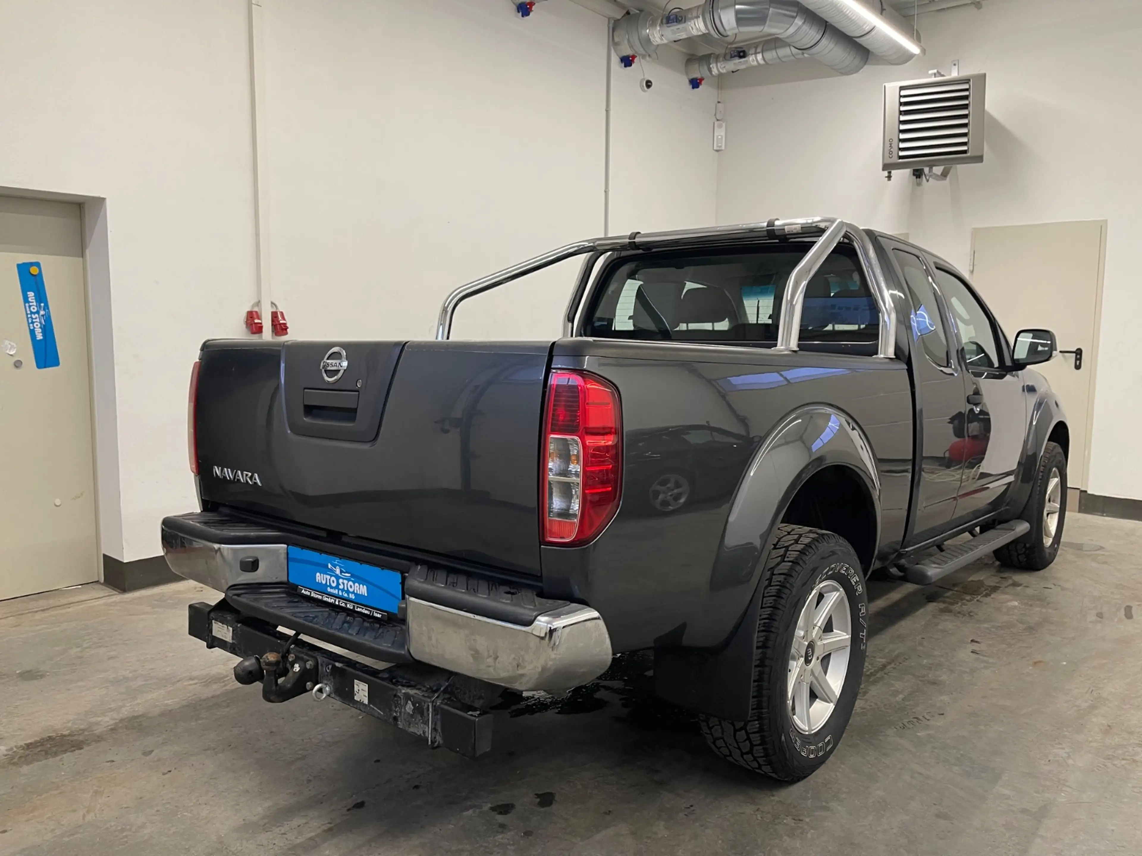 Nissan Navara Pickup 4x4 2.5 dCi KingCab*AHK*KlimaA* — photo 6