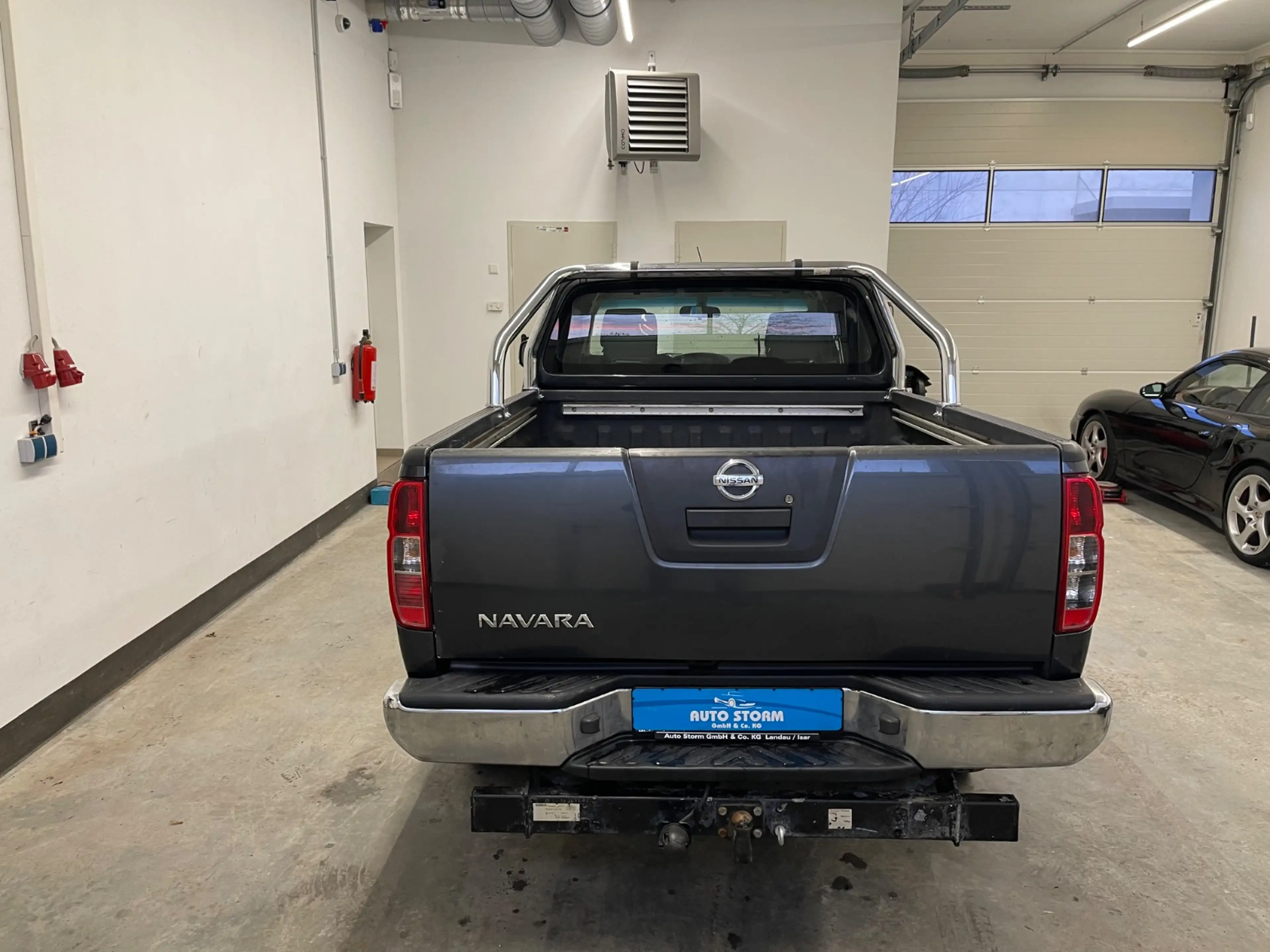 Nissan Navara Pickup 4x4 2.5 dCi KingCab*AHK*KlimaA* — photo 5