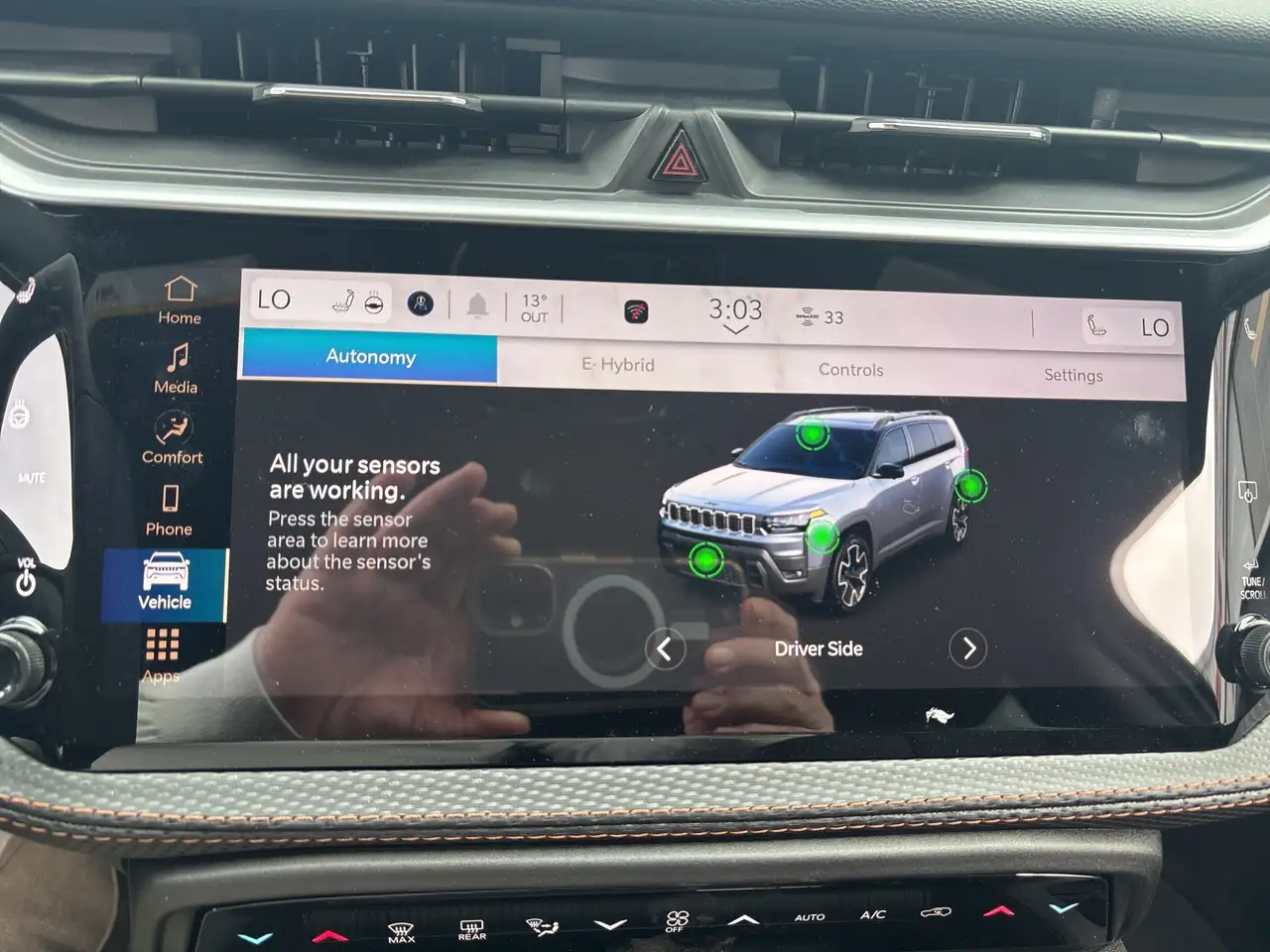Jeep Cherokee снимка Jeep Cherokee