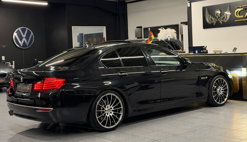 BMW 528 i Shadow Bi-Xenon/Schiebedach/Navi/CAM/ — photo 10