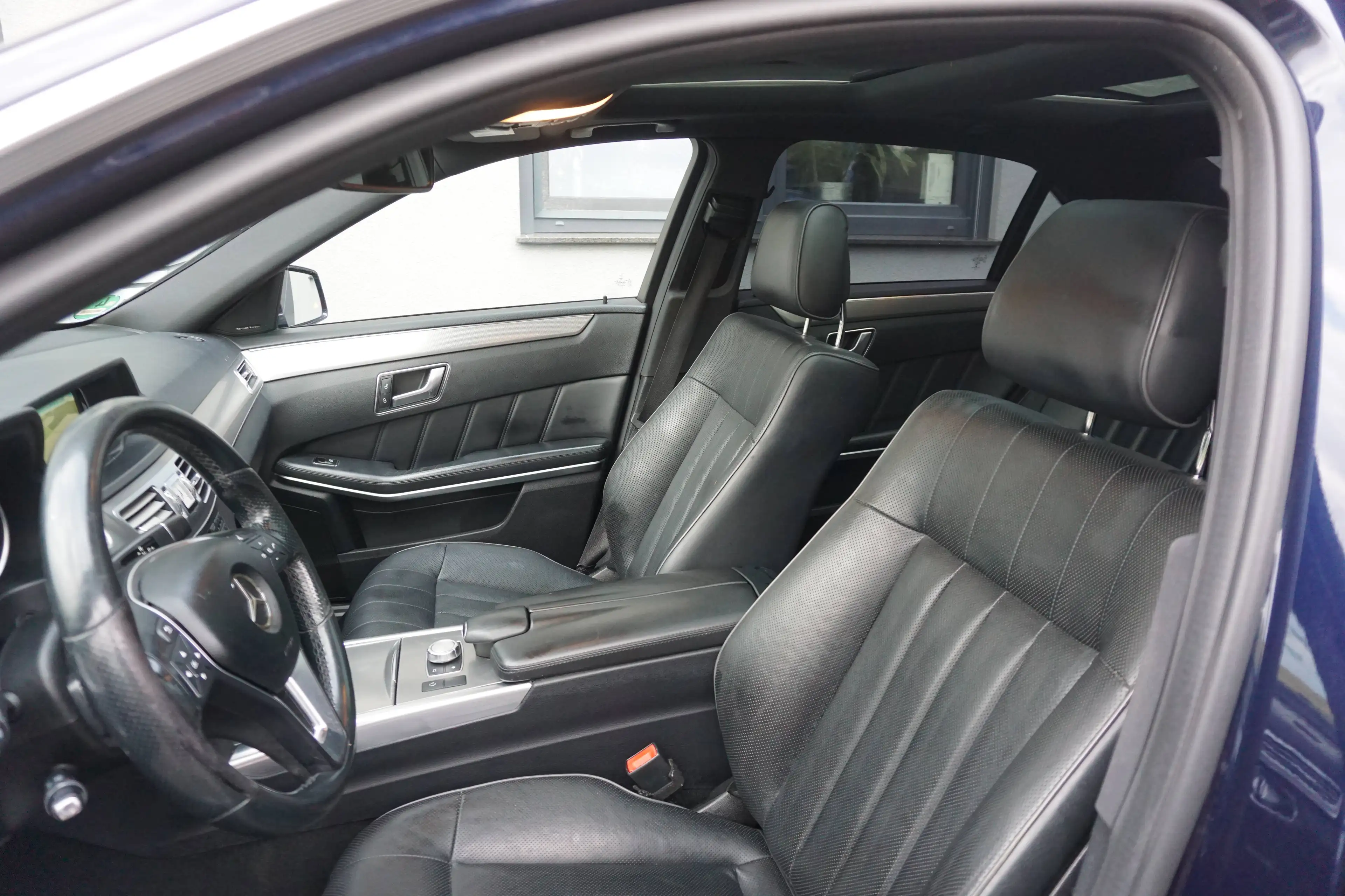 Mercedes-Benz E 250 E-Klasse Diesel "Avantgarde"Panorama,Sitz-Klima — photo 8