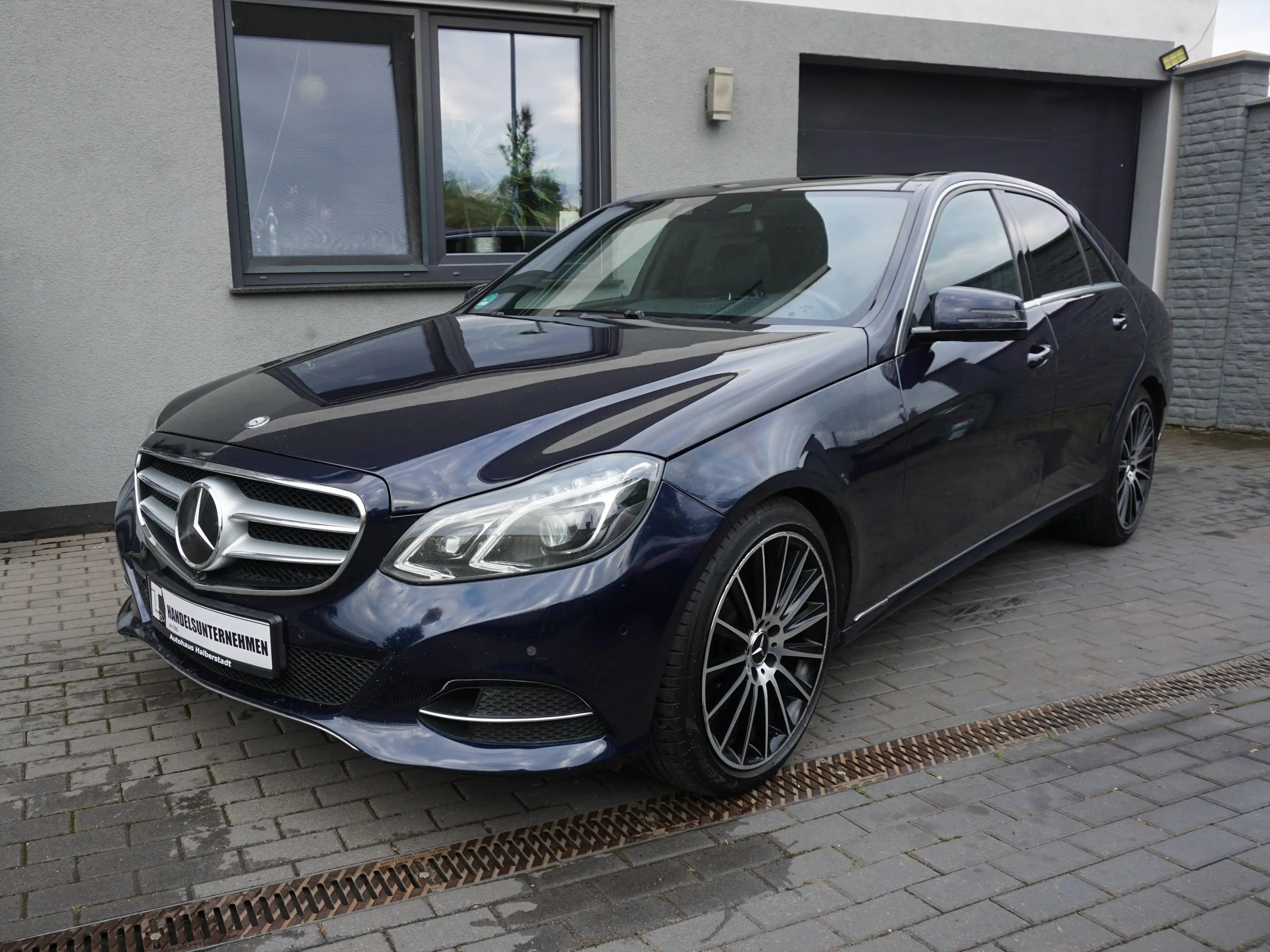 Mercedes-Benz E 250 E-Klasse Diesel "Avantgarde"Panorama,Sitz-Klima