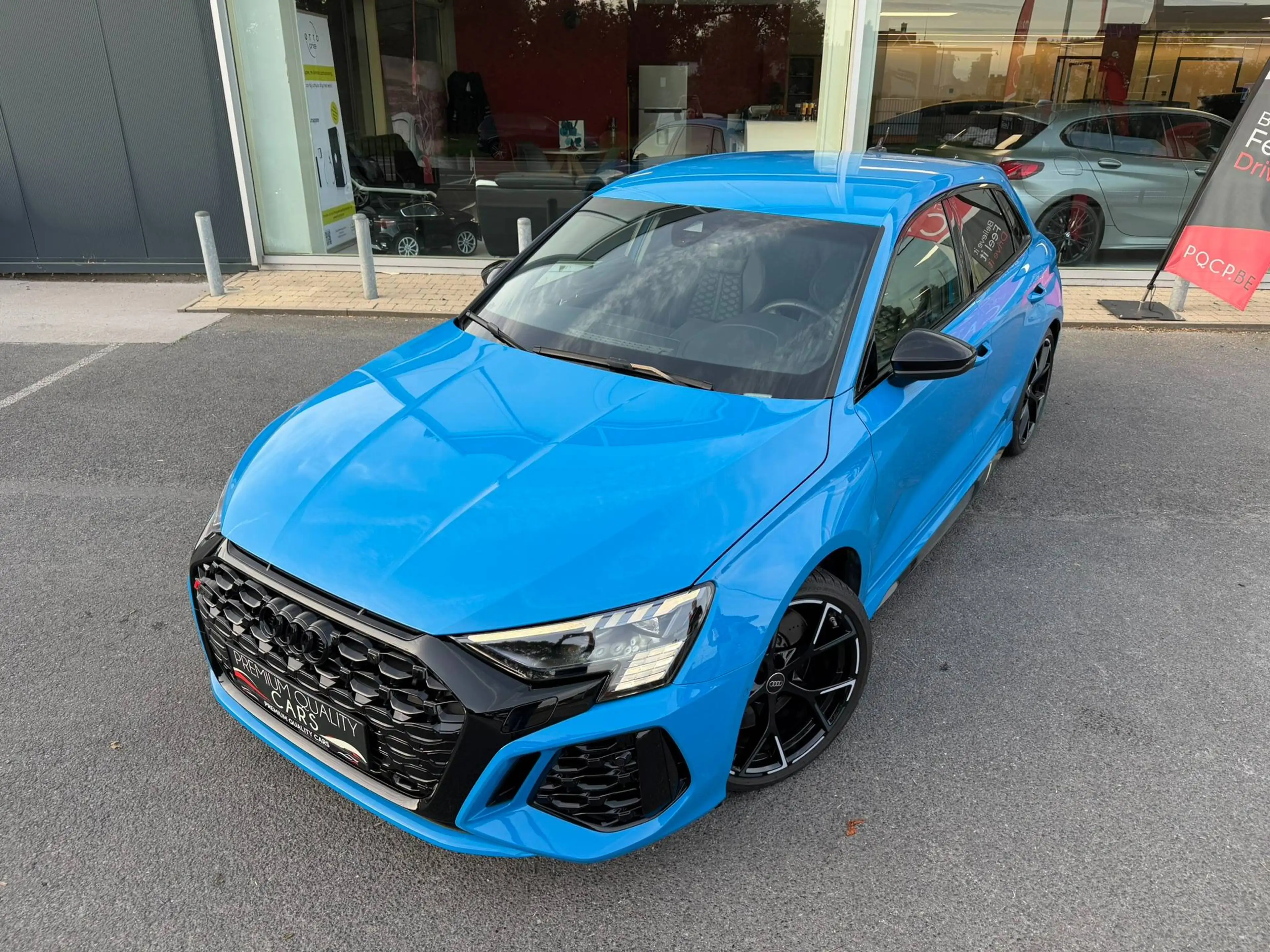 Audi RS3 RS3 QUATTRO / LEDER / BANG&OLUFSEN / CARPLAY / CAMERA / ADAPTIVE CRUISE / — photo 3