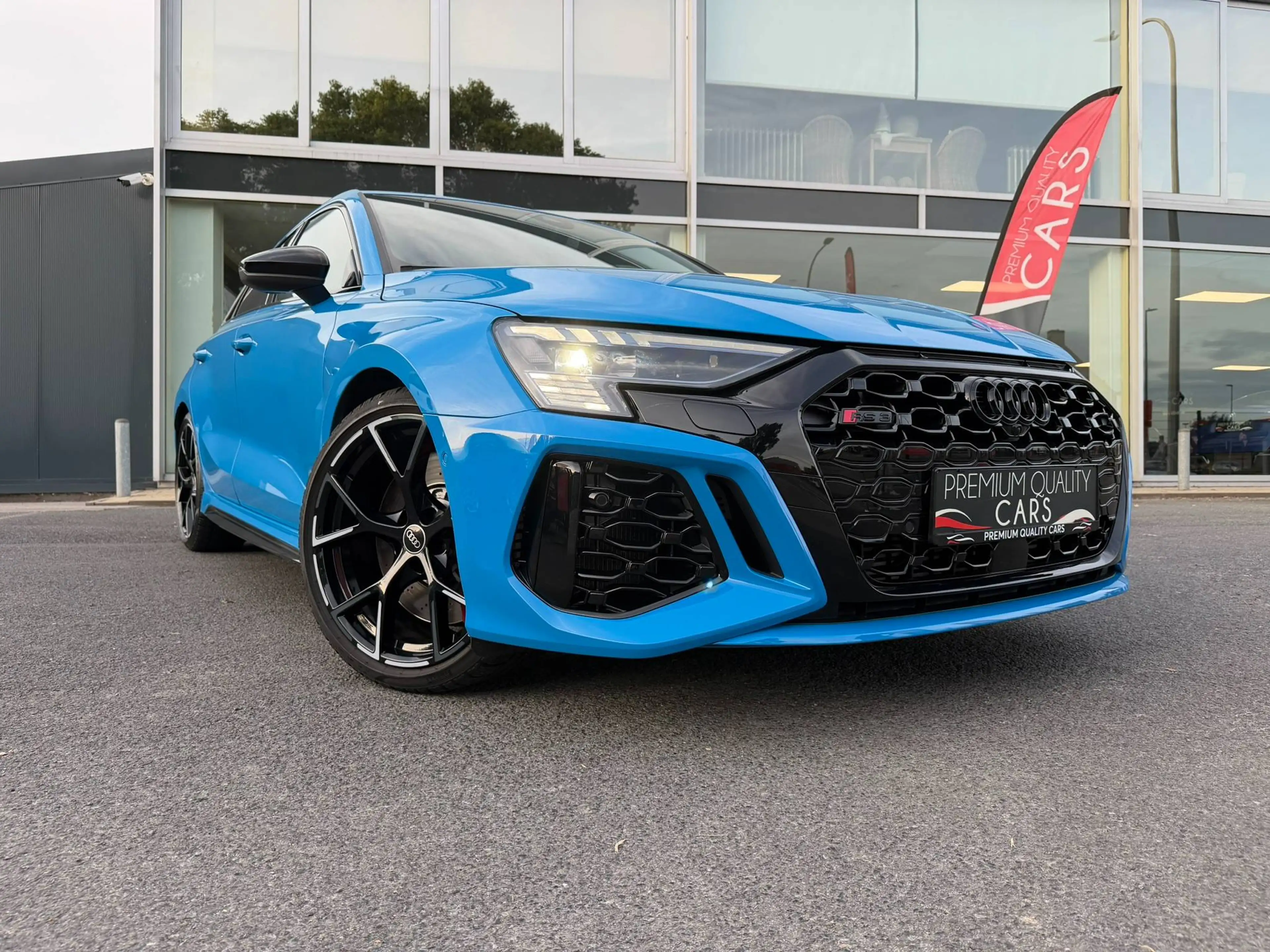 Audi RS3 RS3 QUATTRO / LEDER / BANG&OLUFSEN / CARPLAY / CAMERA / ADAPTIVE CRUISE / — photo 6