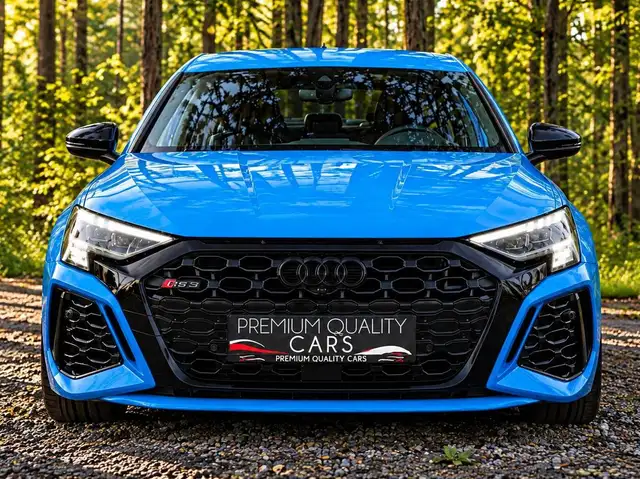 Audi RS3 RS3 QUATTRO / LEDER / BANG&OLUFSEN / CARPLAY / CAMERA / ADAPTIVE CRUISE /