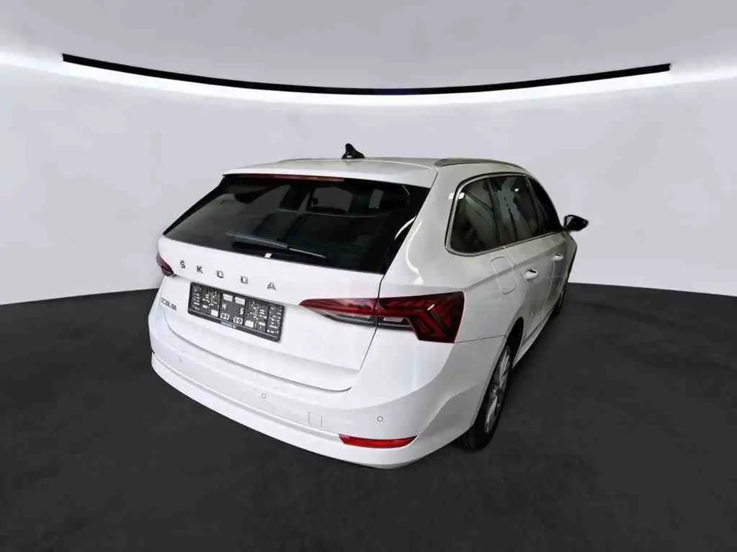 Skoda Octavia Combi 2.0 TDI STYLE NAVI LED SITZHZG PDC Weiß - 2