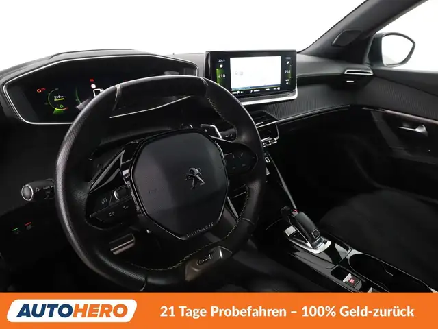 Peugeot 2008 view 11
