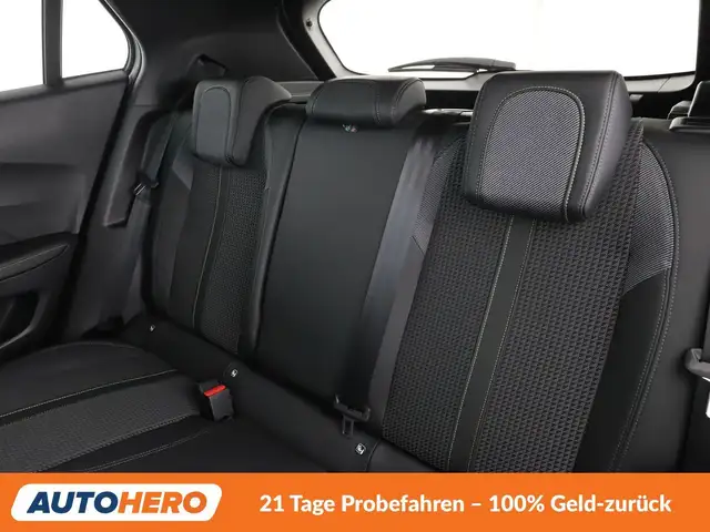 Peugeot 2008 view 14