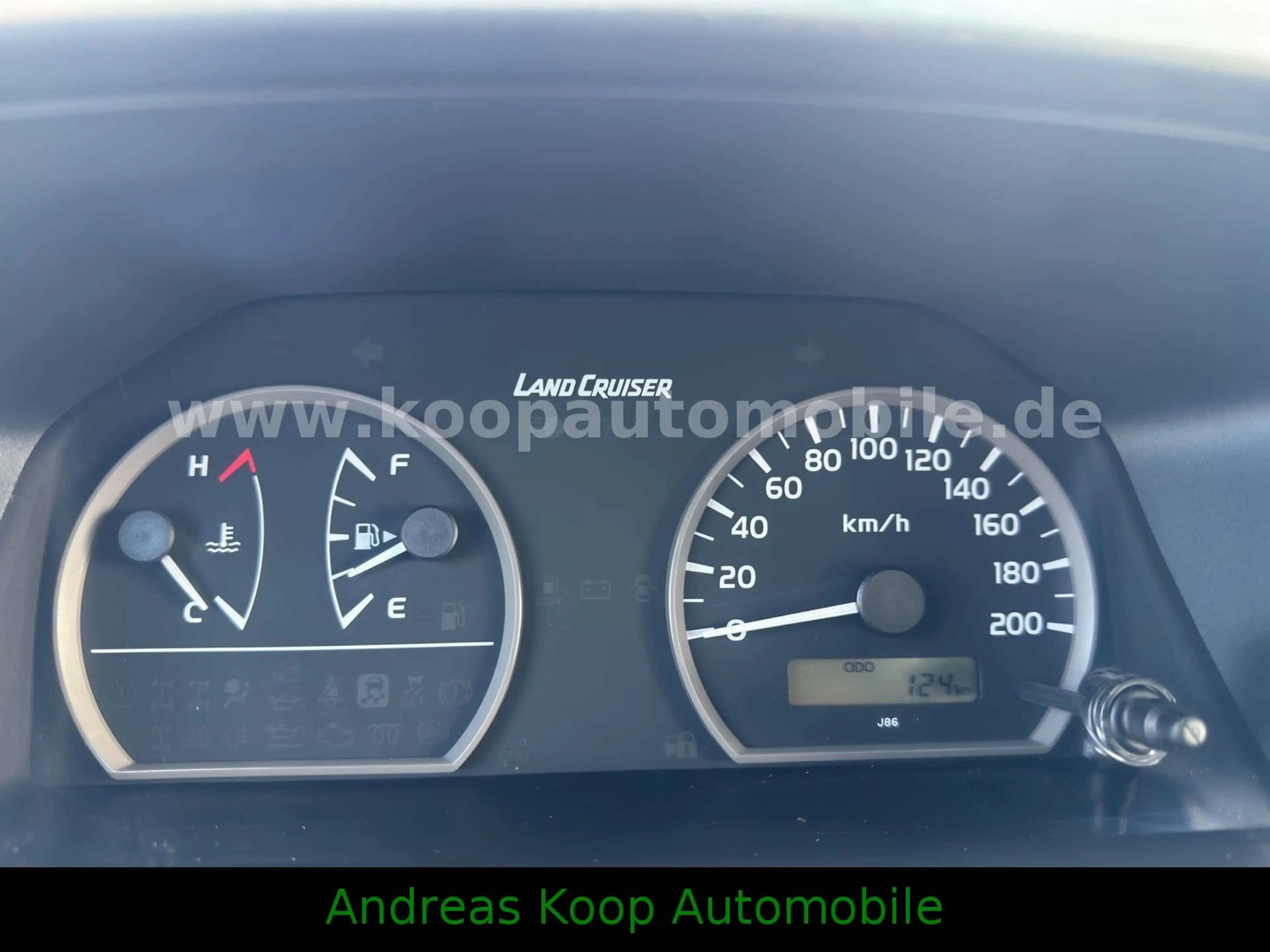 Toyota Land Cruiser VDJ 79 DC STD 4,5d V8 SOFORT — photo 15