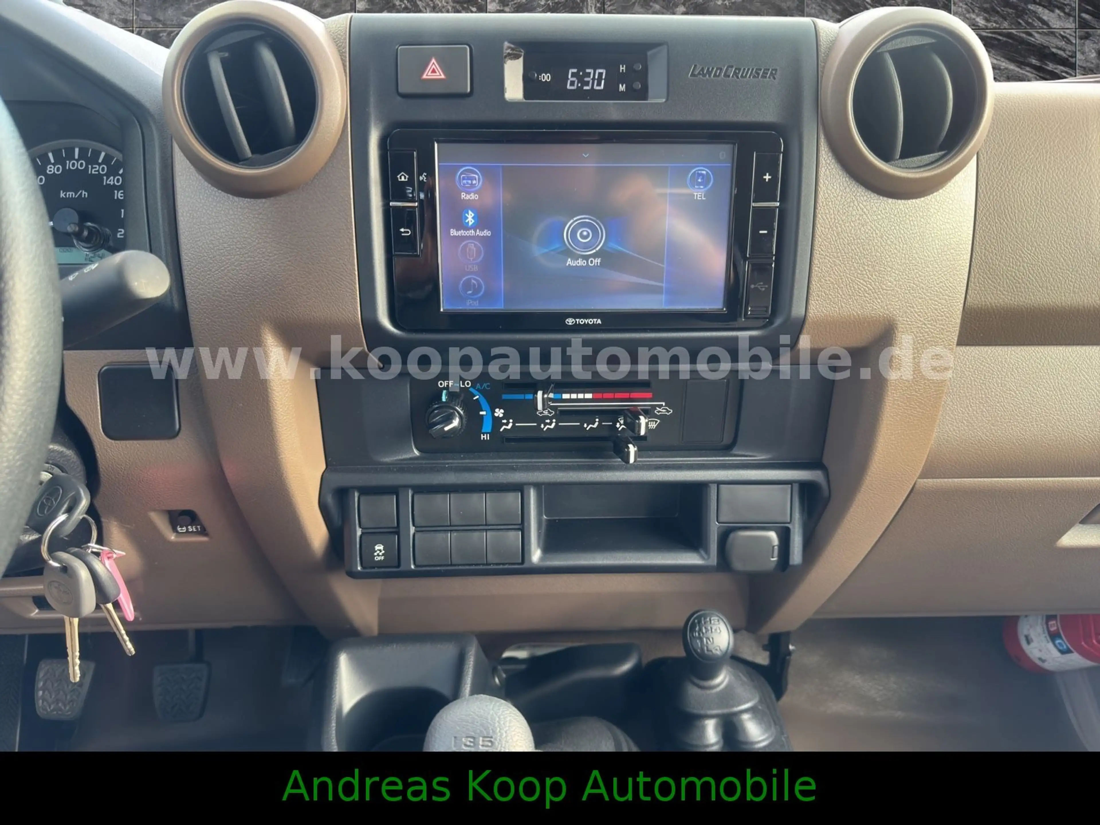 Toyota Land Cruiser VDJ 79 DC STD 4,5d V8 SOFORT — photo 7