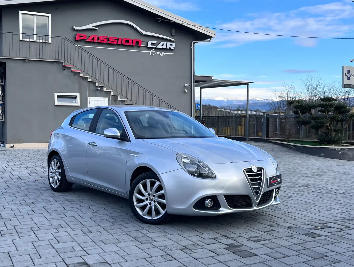 Alfa Romeo Giulietta Giulietta 1.6 jtdm 105 CV Argent - 1