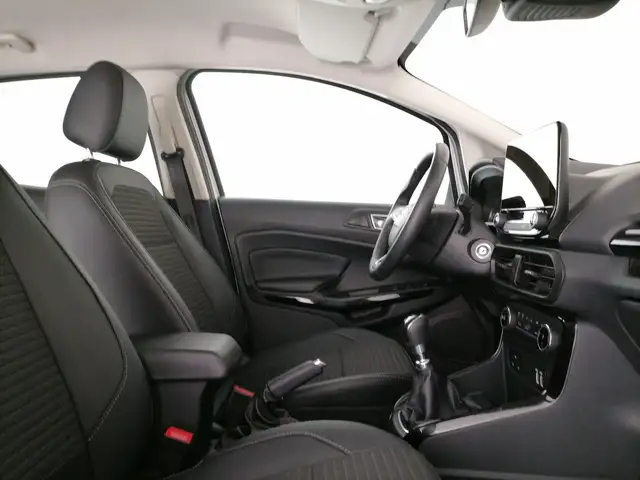 Ford Ecosport view 6