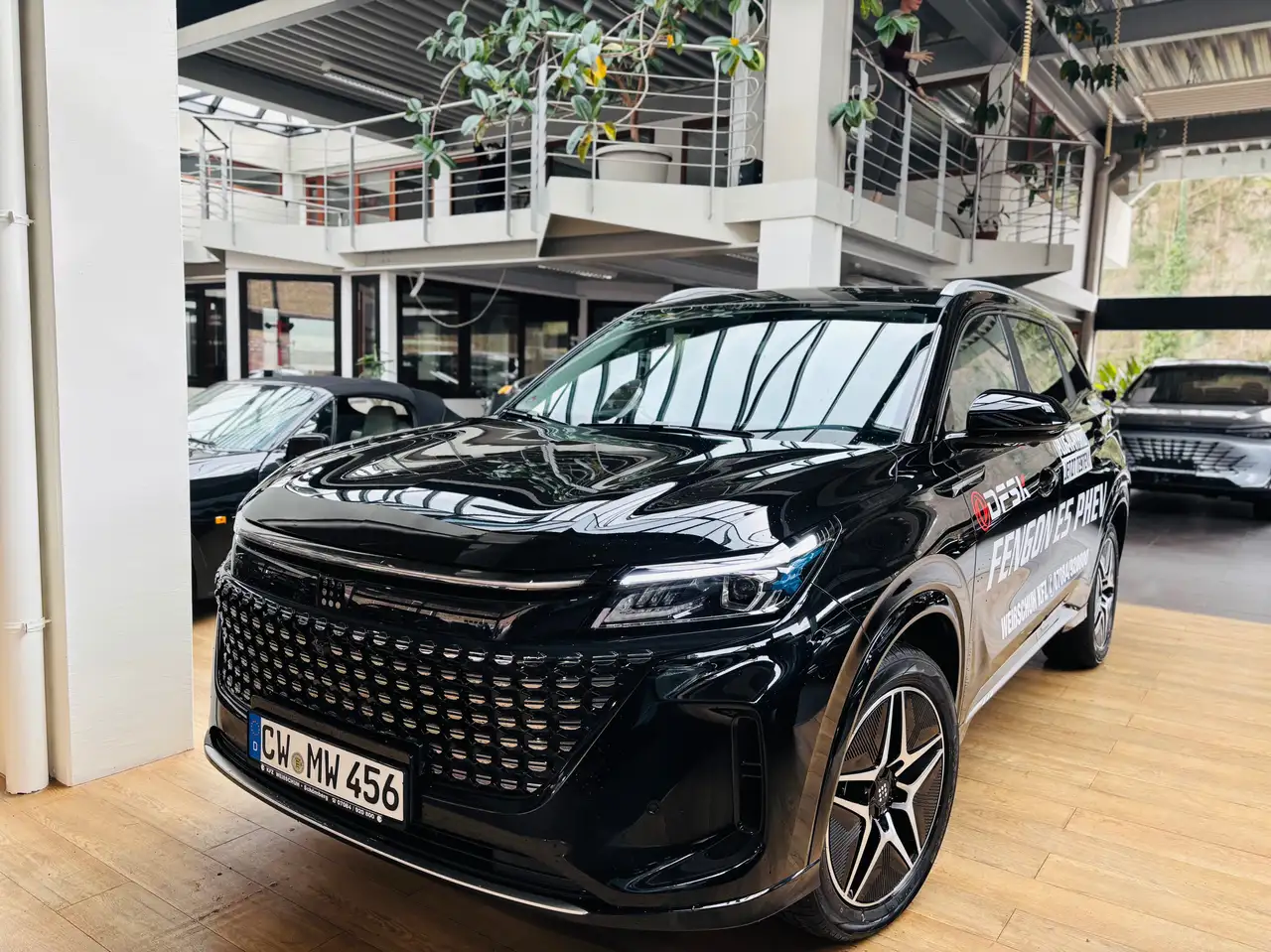 DFSK E5 DFSK Fengon 7-Sitzer Plug-in-Hybrid Schnäppchen 2