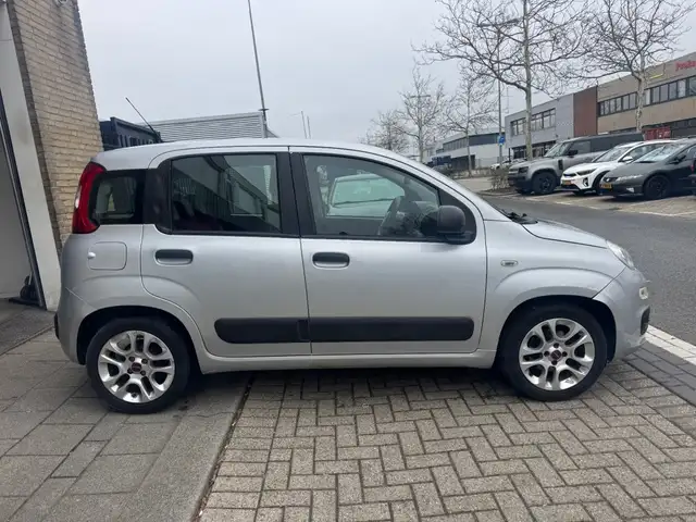 Fiat Panda view 13