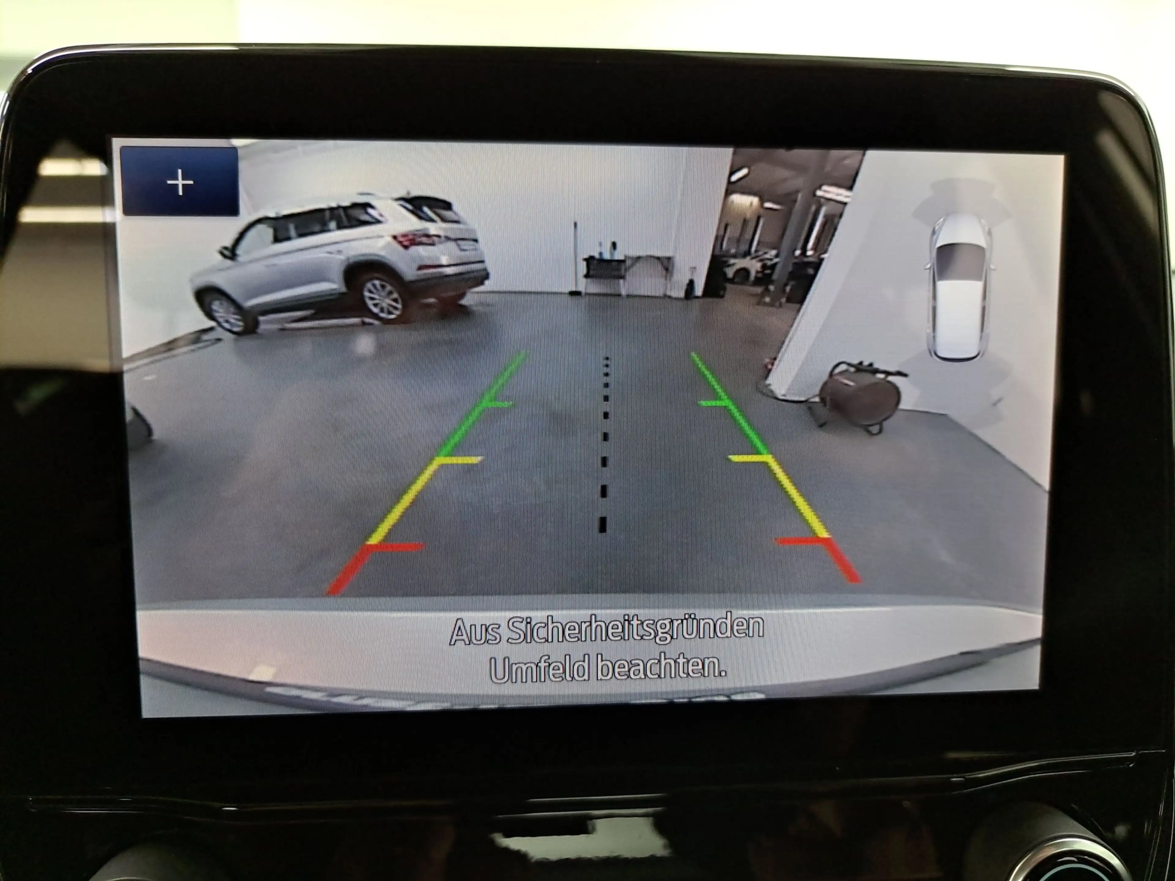 Ford Fiesta Cool & Connect NAVI LED RFK Temp. — photo 12