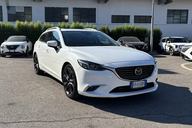 Mazda 6 2.2L Skyactiv-D 175CV aut. AWD Wagon Exceed