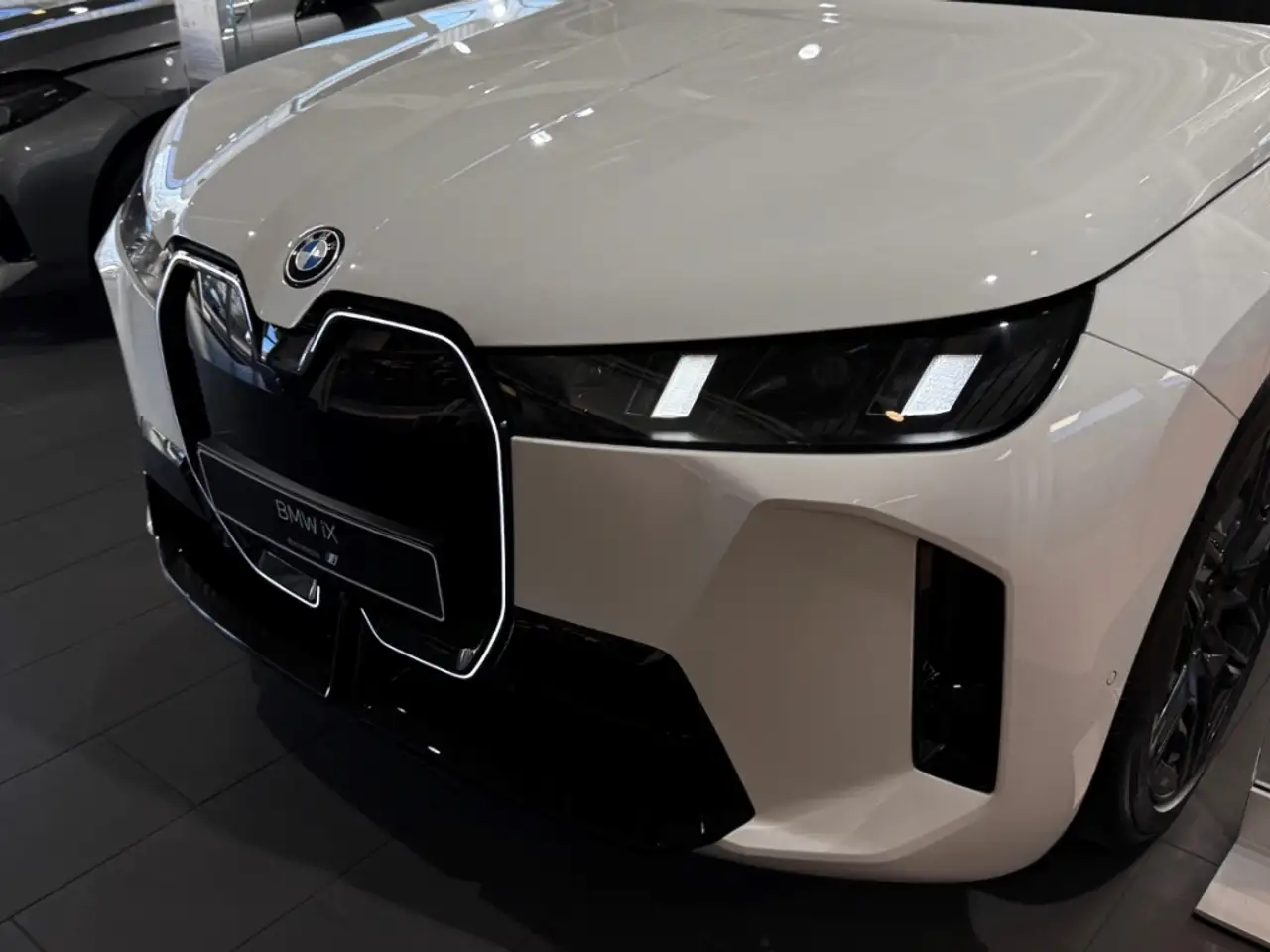 BMW iX 2026