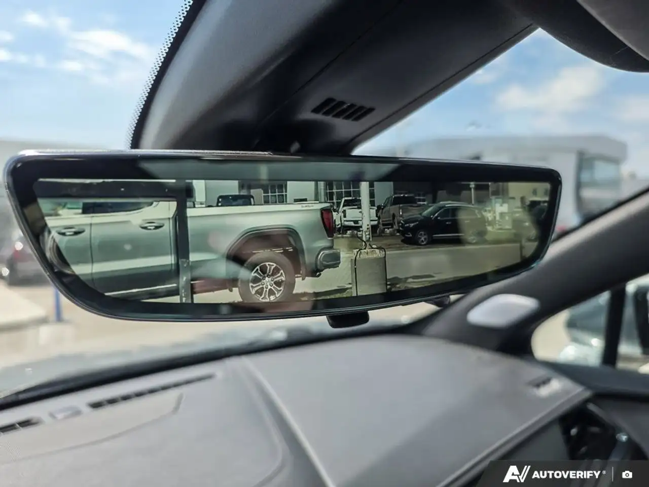 Cadillac XT5 снимка Cadillac XT5