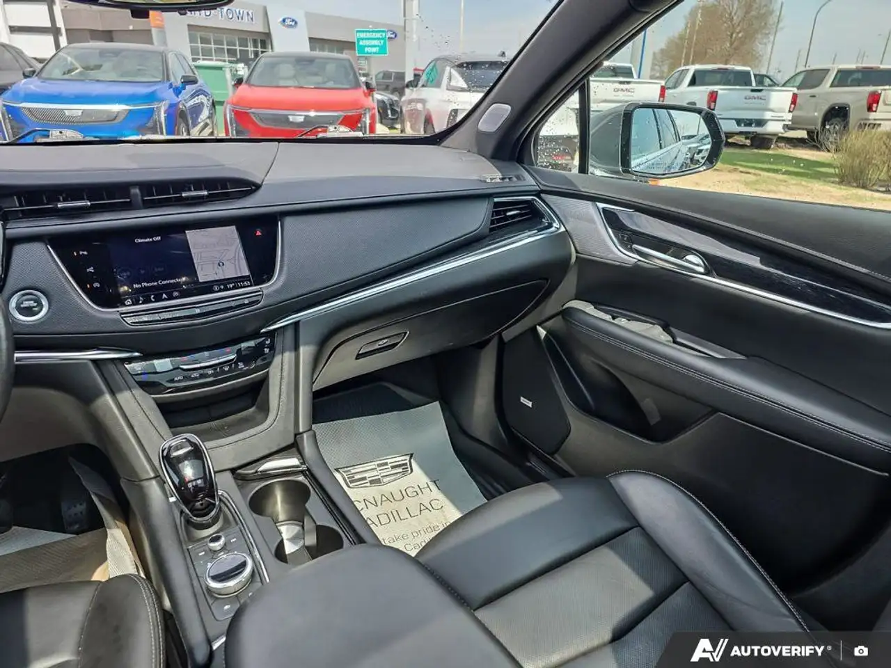 Cadillac XT5 снимка Cadillac XT5