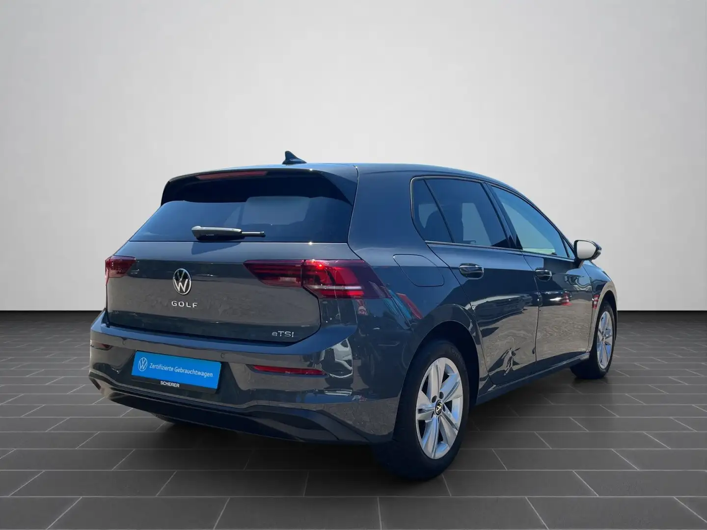 Volkswagen Golf VIII Life 1.5 eTSI DSG APP-CONNECT ACC SHZ Grau - 2