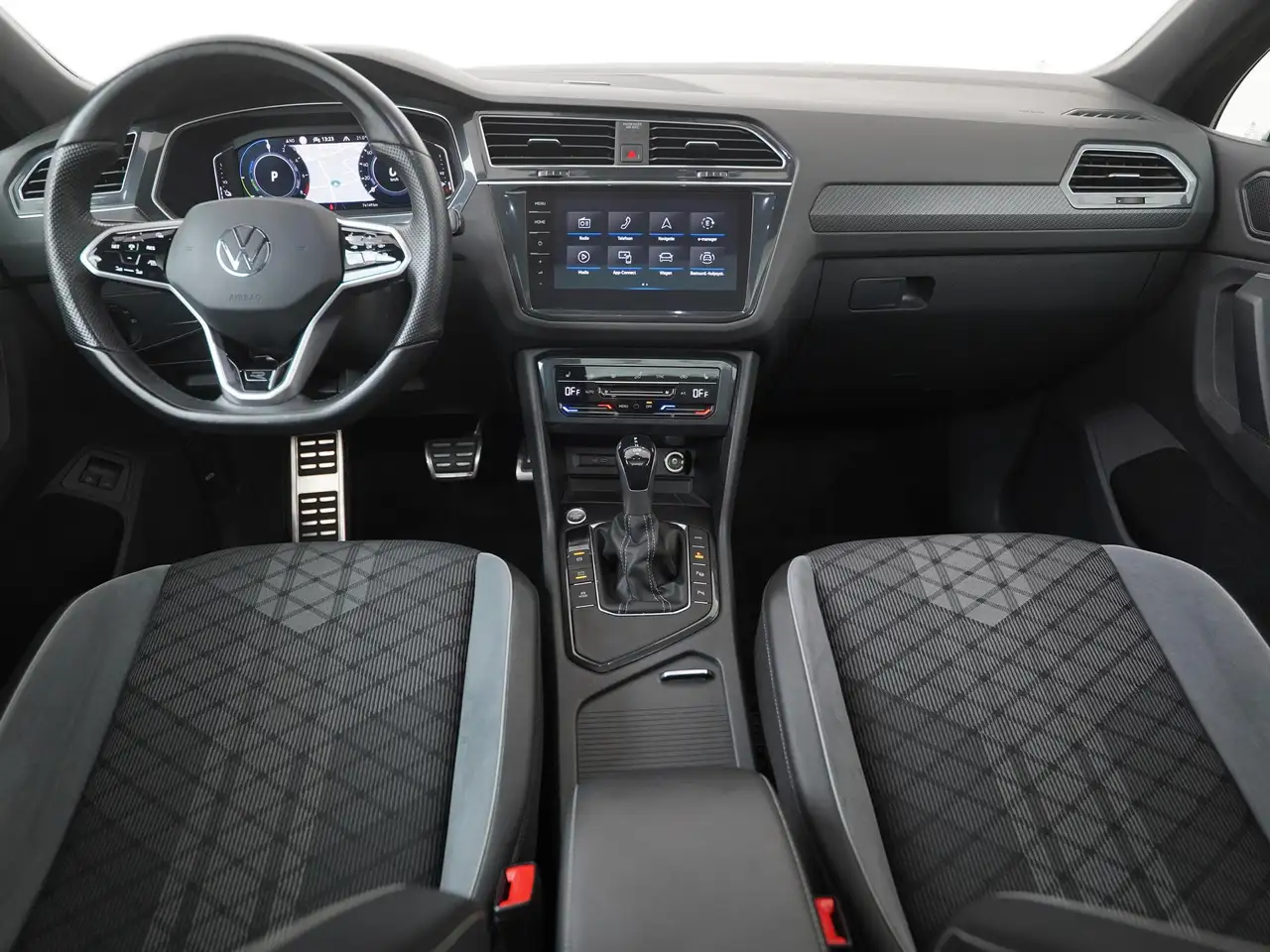 Volkswagen Tiguan 1.4 TSI eHybrid R-Line Black Style Panoramadak, миниатюра 6