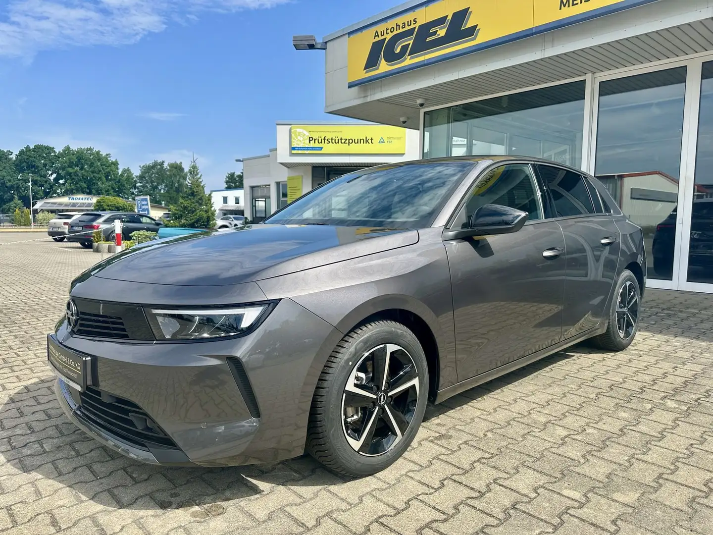 Opel Astra Sitzheizung, PDC v+h, LED, Allwetter, AHK Grau - 1