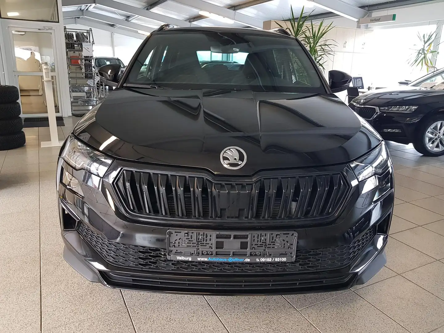 Skoda Karoq TSI DSG SPORTLINE Navi Sitzheiz.PDC ACC LED Schwarz - 2