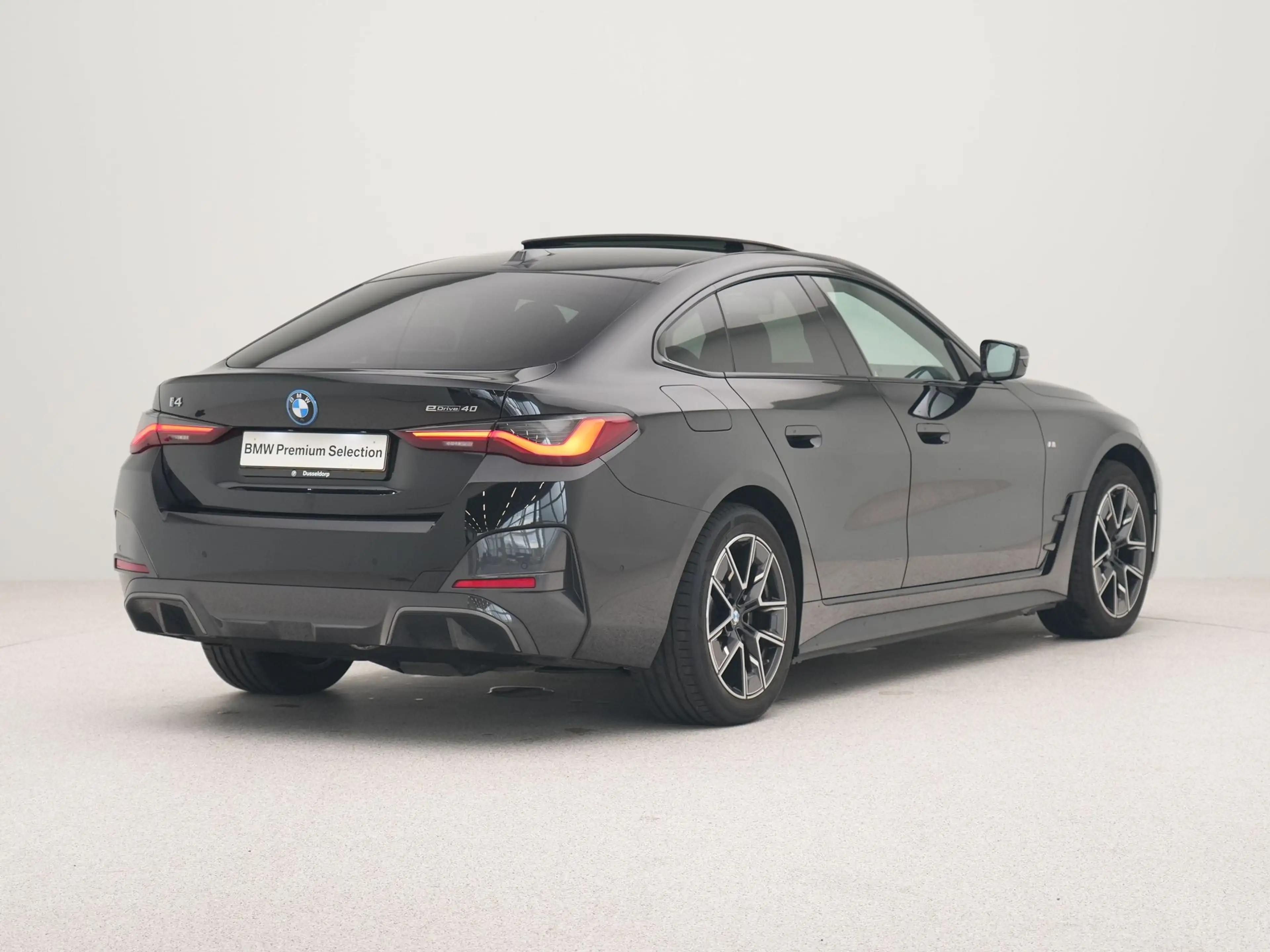 BMW i4 eDrive40 High Executive 84 kWh M-Sport — photo 10