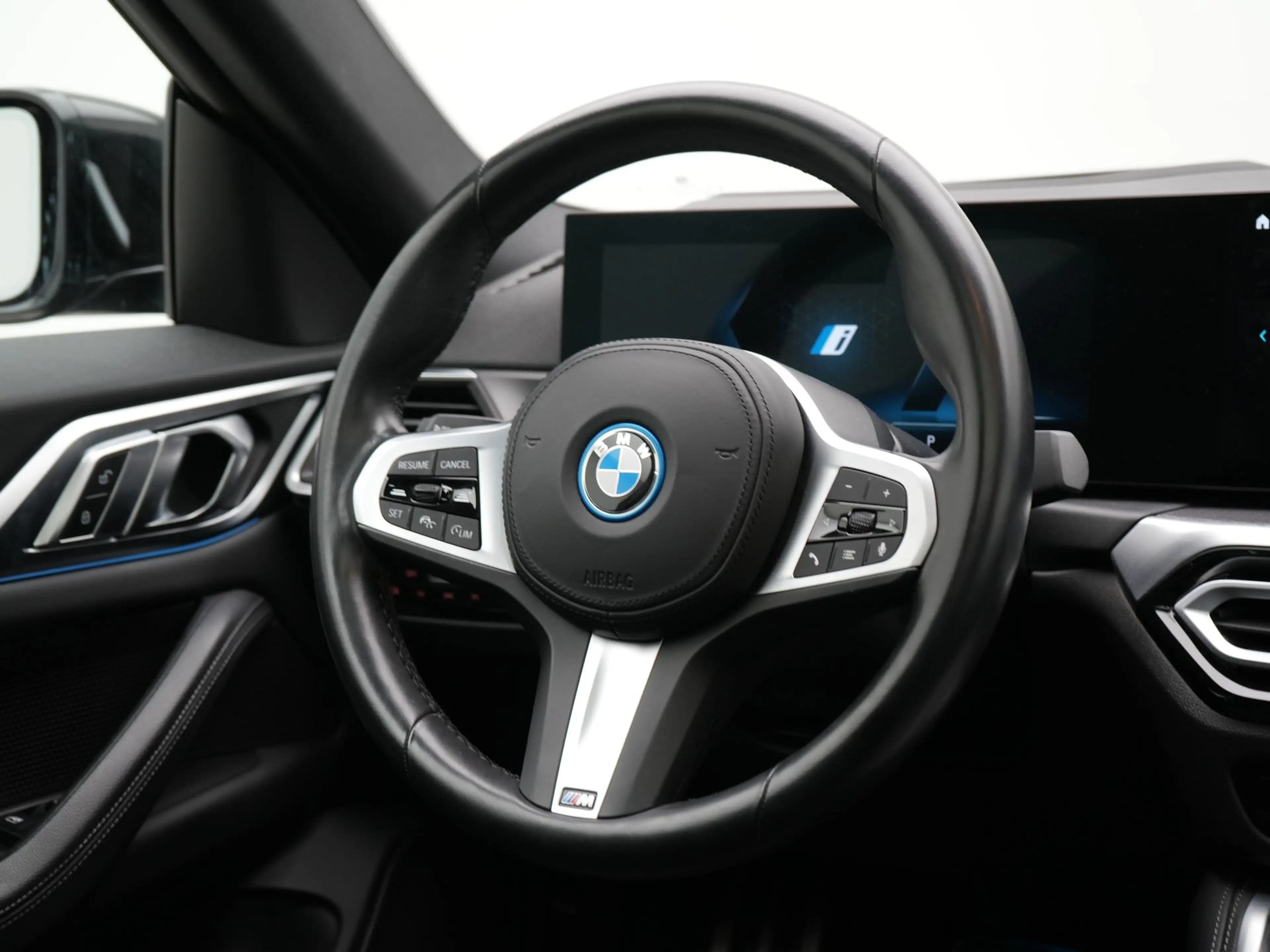 BMW i4 eDrive40 High Executive 84 kWh M-Sport — photo 2