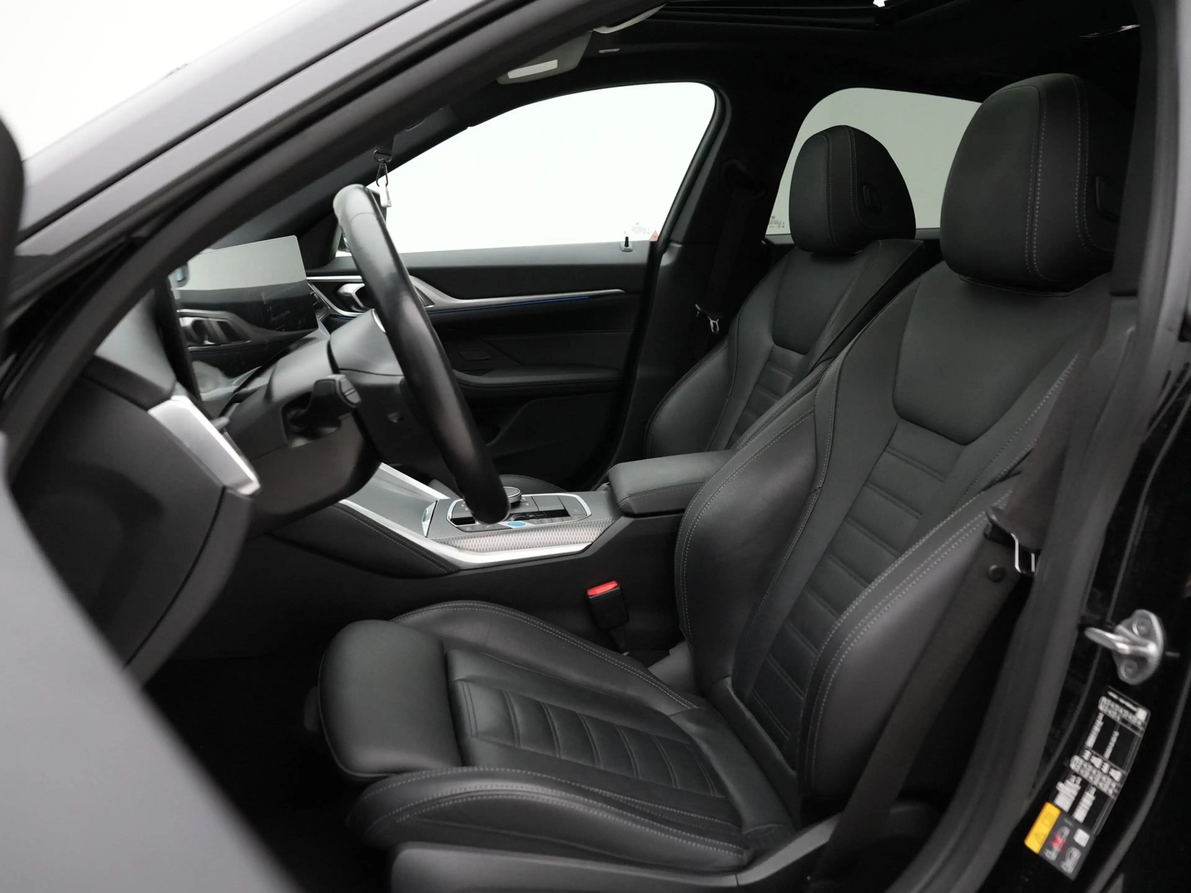 BMW i4 eDrive40 High Executive 84 kWh M-Sport — photo 6