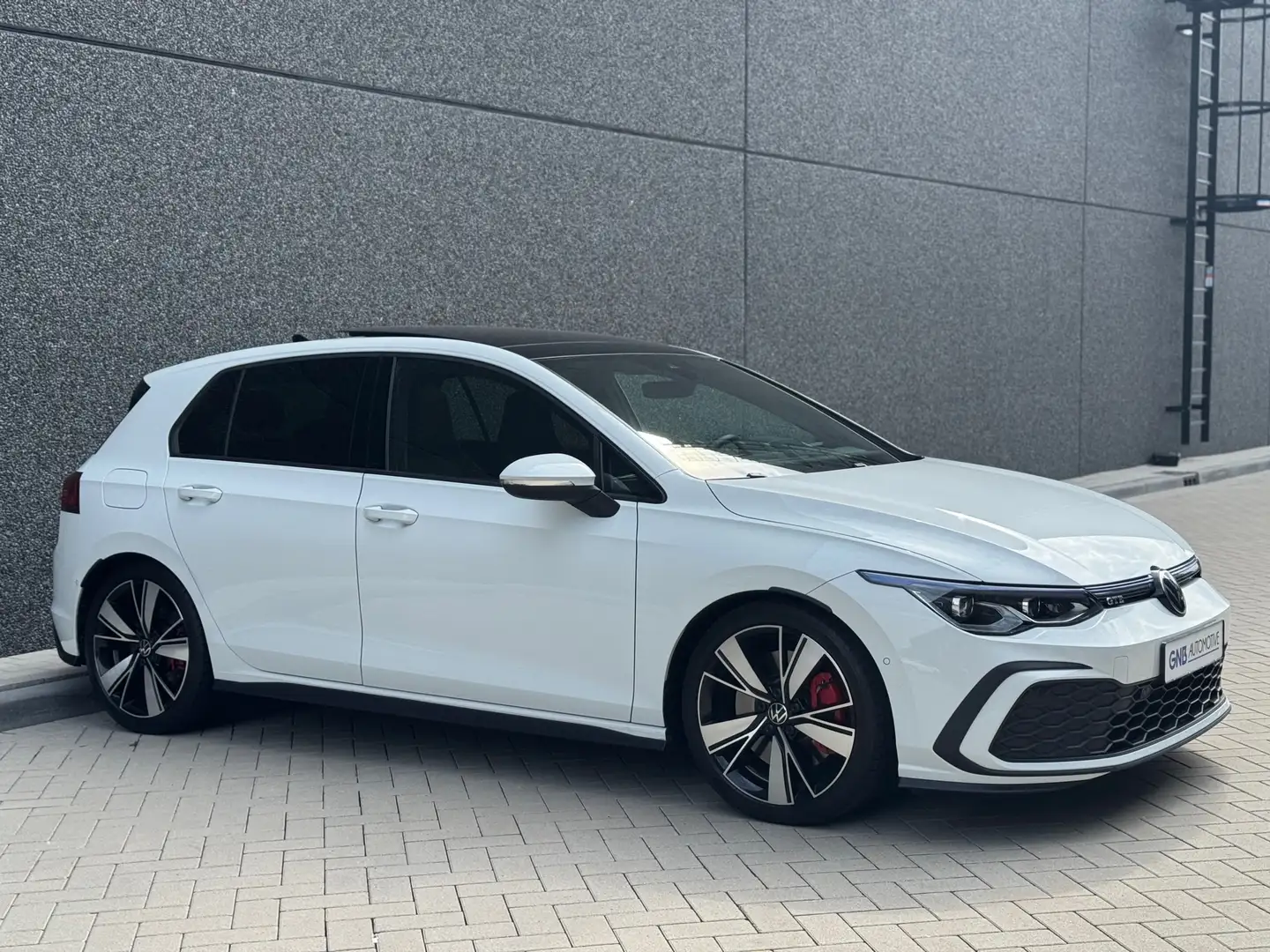 Volkswagen Golf GTE 1.4 eHybrid | Pano | Head-up | IQ light | Dodehoek Weiß - 2