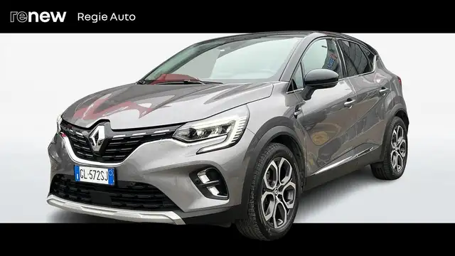 Renault Captur 1.6 E-TECH HYBRID TECHNO FAST TRACK 145CV A