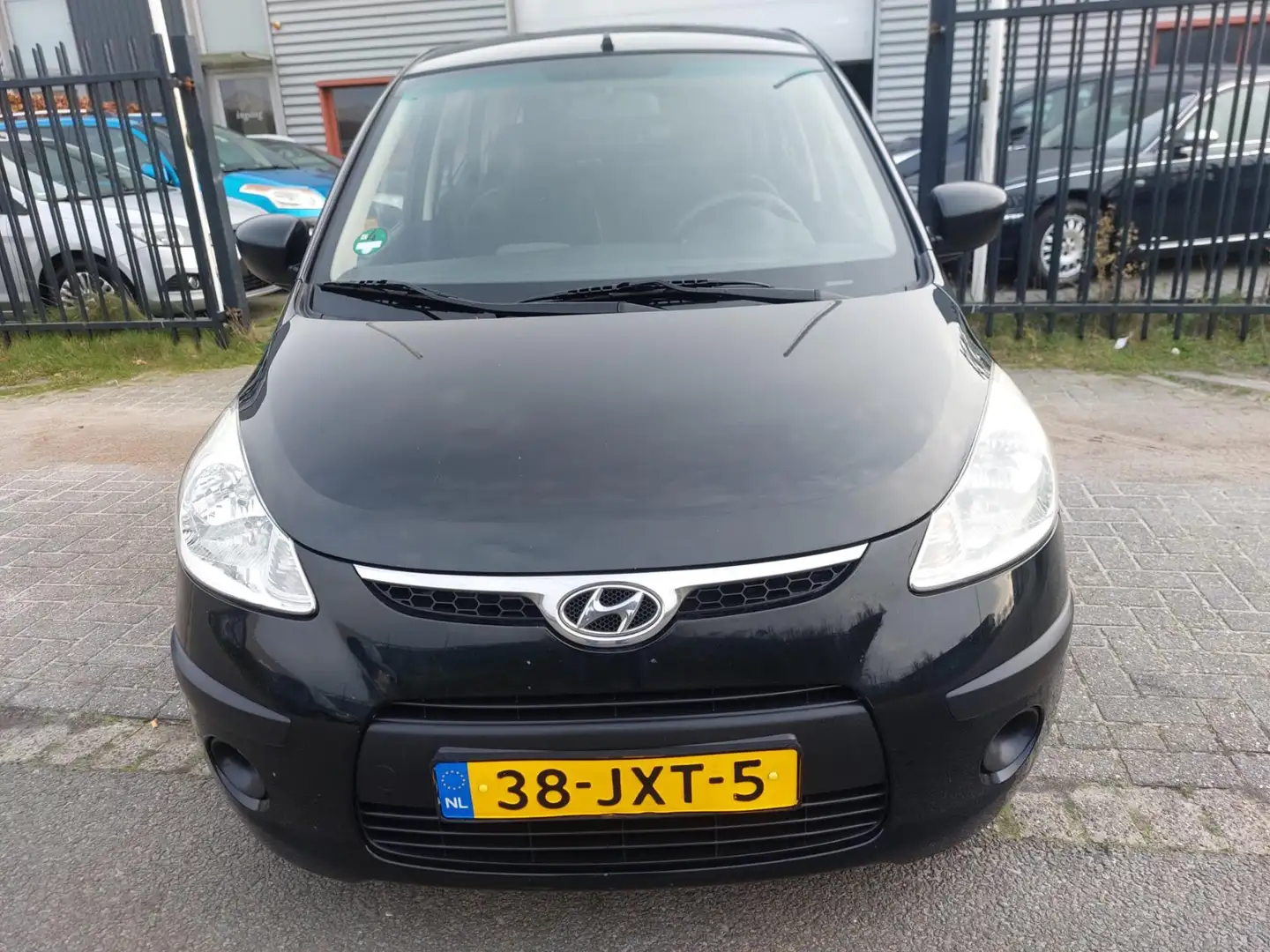 Hyundai i10 1.1 Active 5 deurs Schwarz - 2