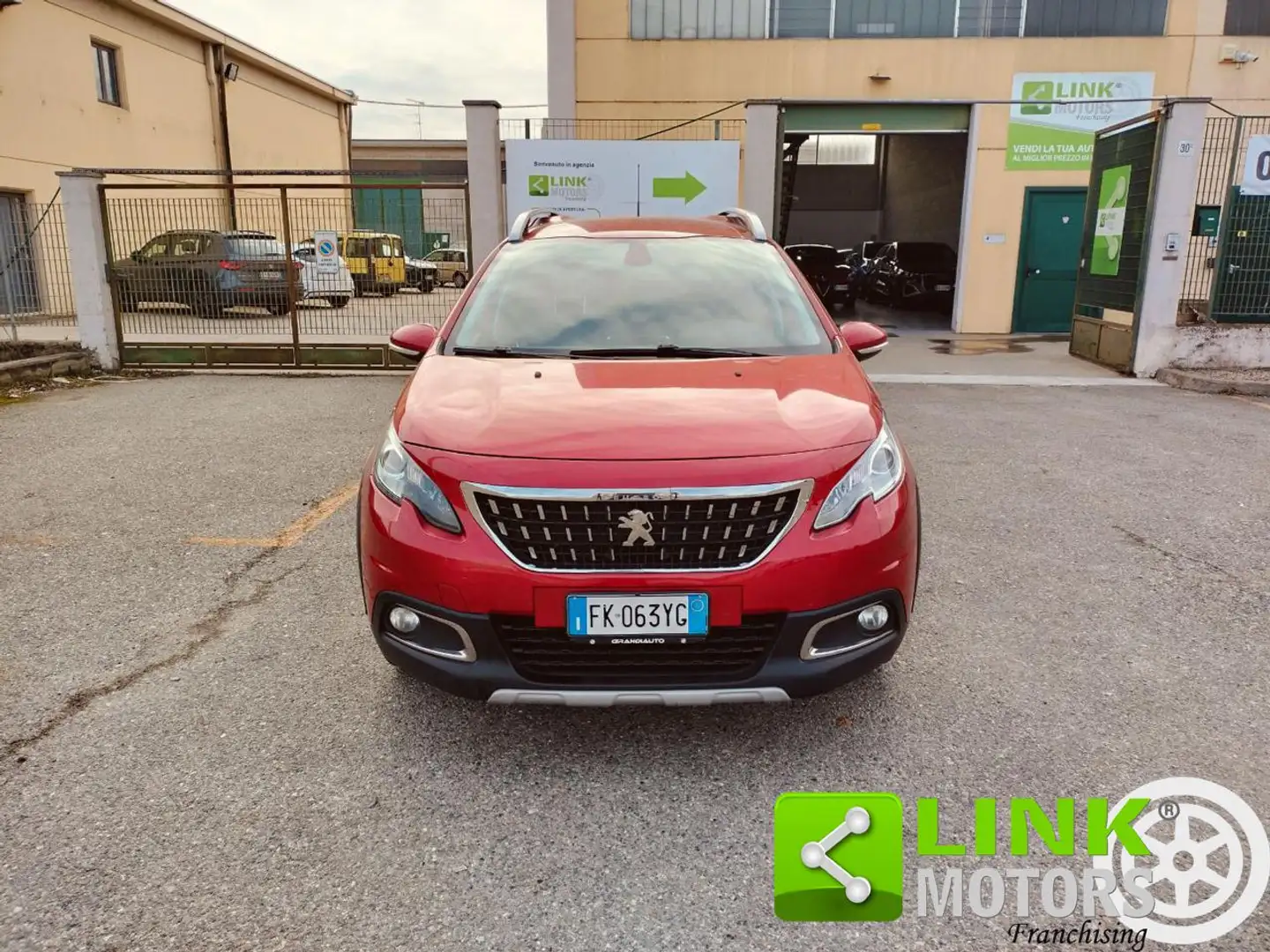 Peugeot 2008 1° serie BlueHDi 120 S&S Allure Rosso - 2