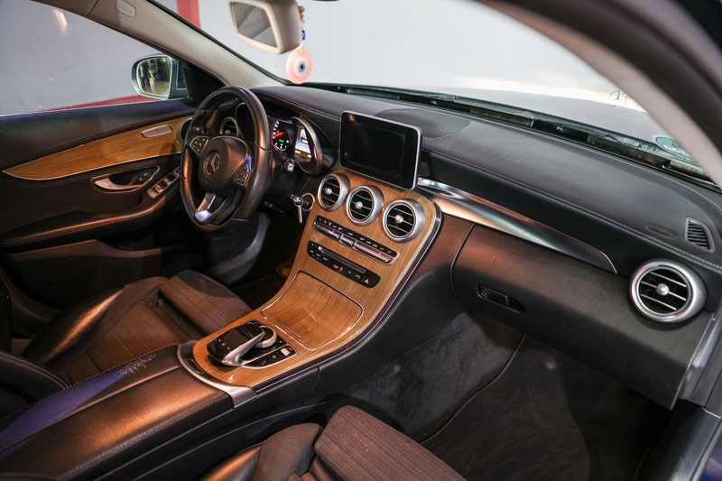 Mercedes-Benz C 220 D Avantgarde Navi Xenon Top Zust. — photo 14