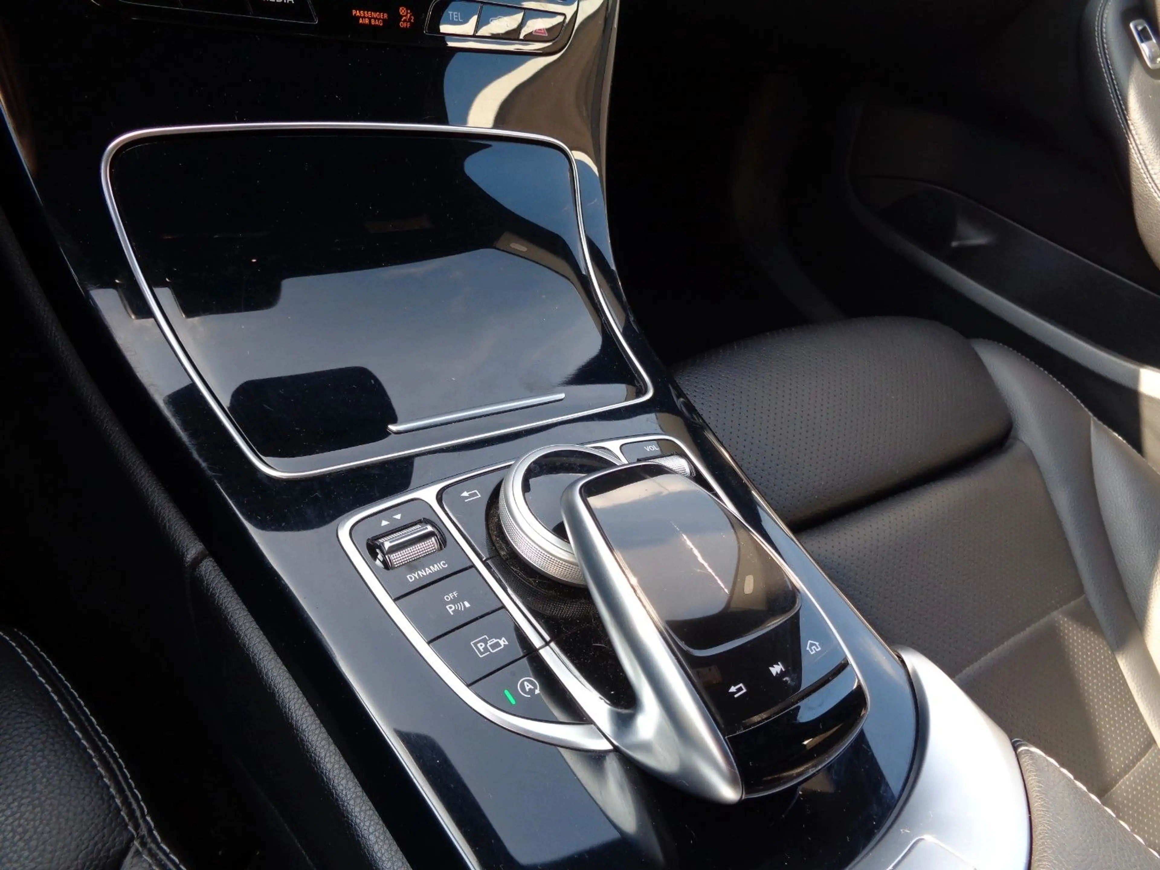 Mercedes-Benz C 300 T,AMG,NAVI,SPUR,LED,DISTRONIC,KAMERA — photo 11