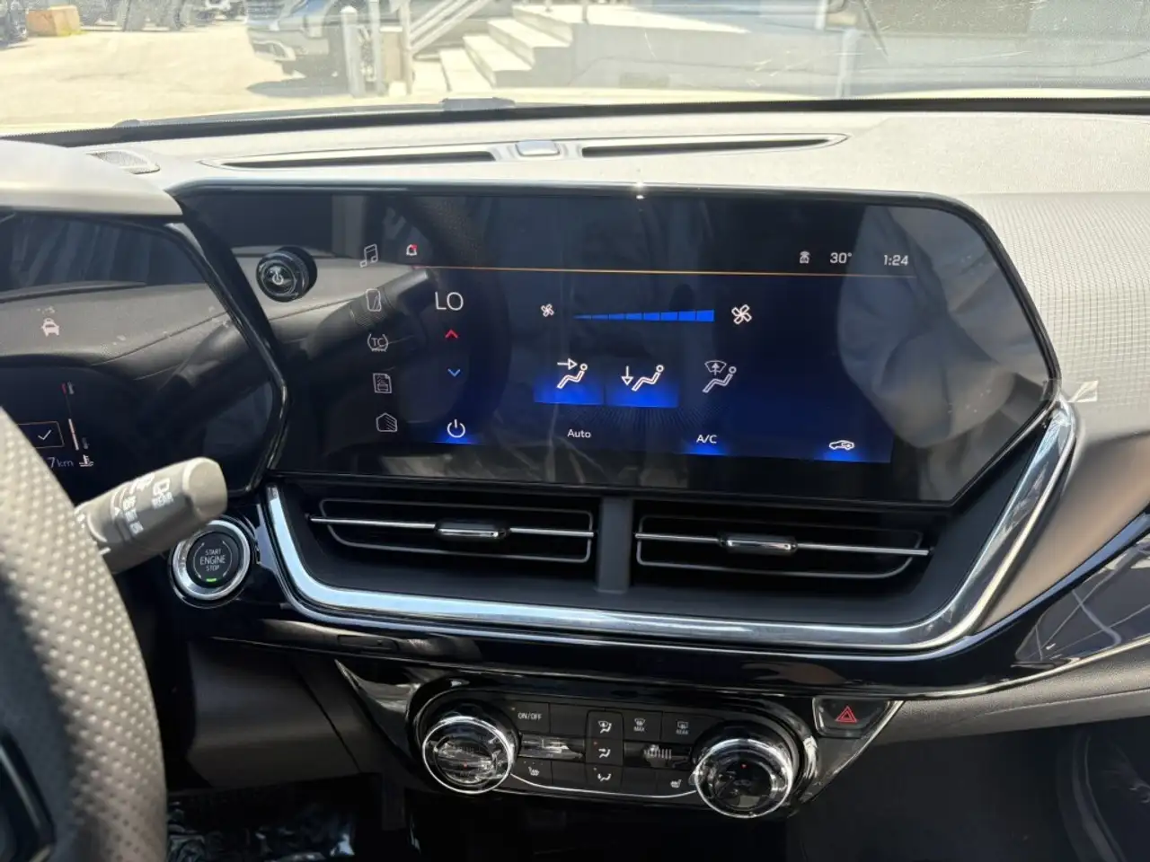 Chevrolet Trax снимка Chevrolet Trax