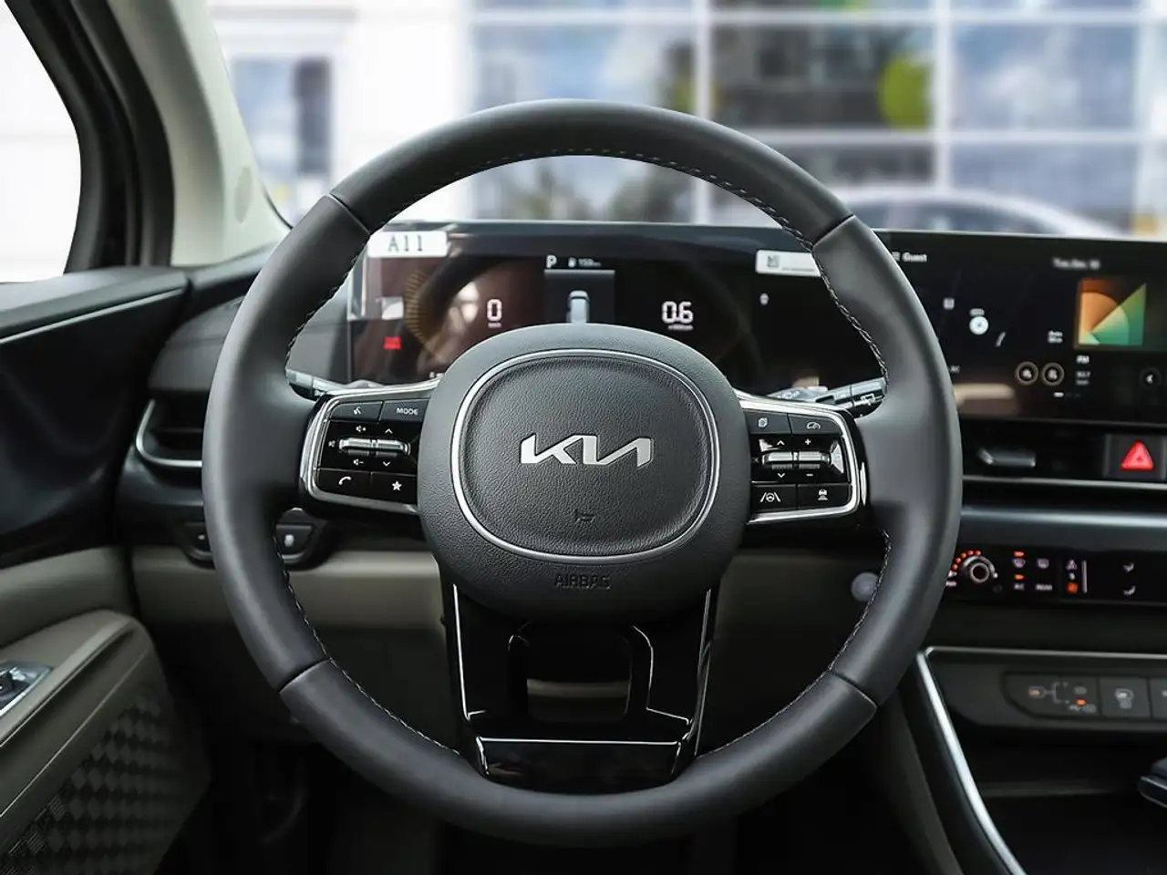 Kia Carnival снимка Kia Carnival